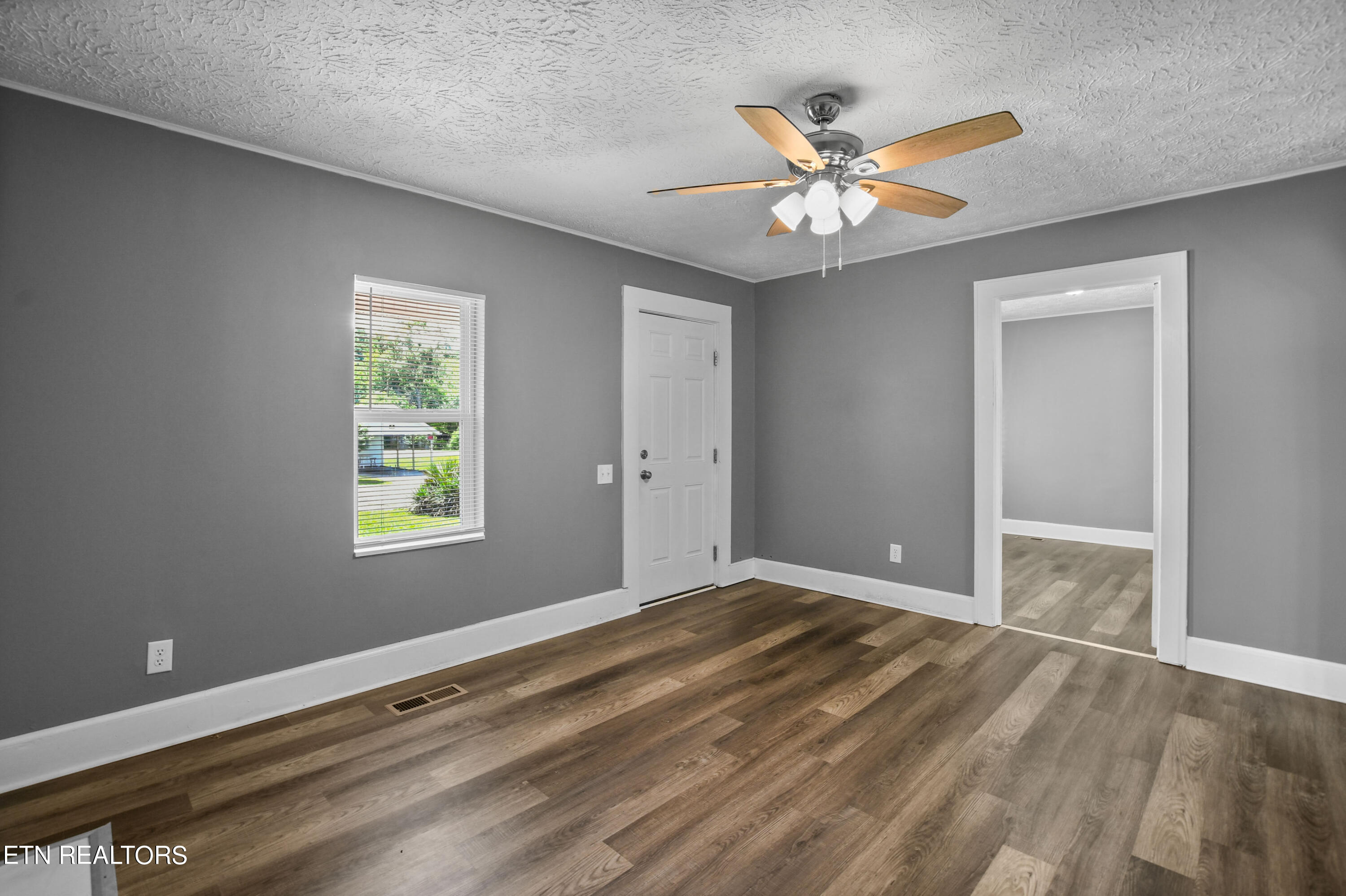 205 E Elm Street Lafollette TN 37766