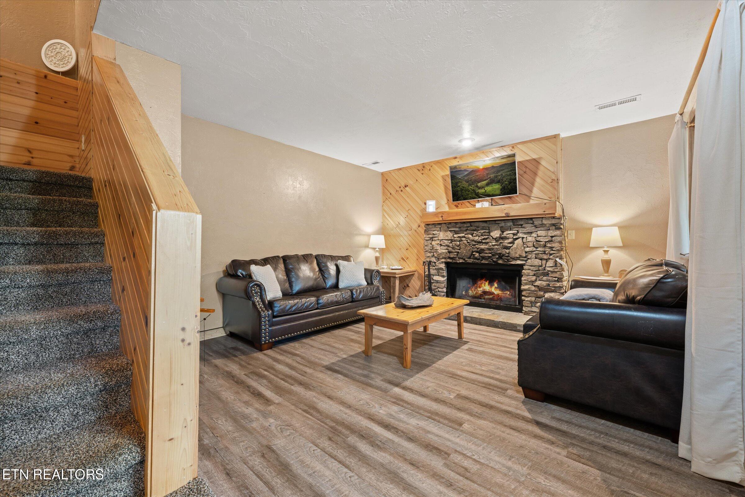 925 Sunshine Trail Gatlinburg TN 37738