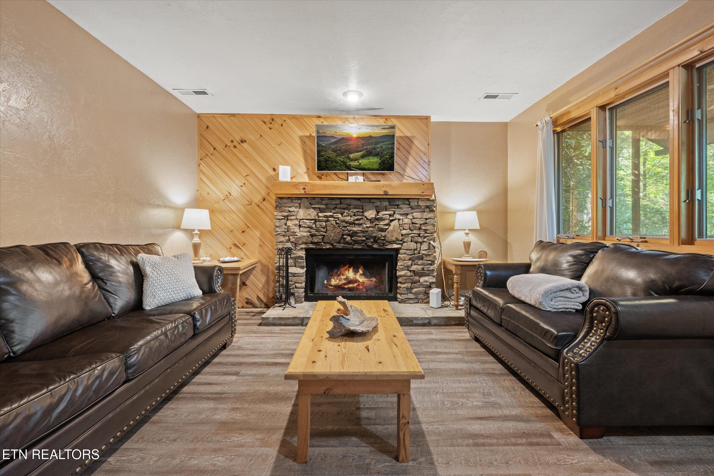 925 Sunshine Trail Gatlinburg TN 37738