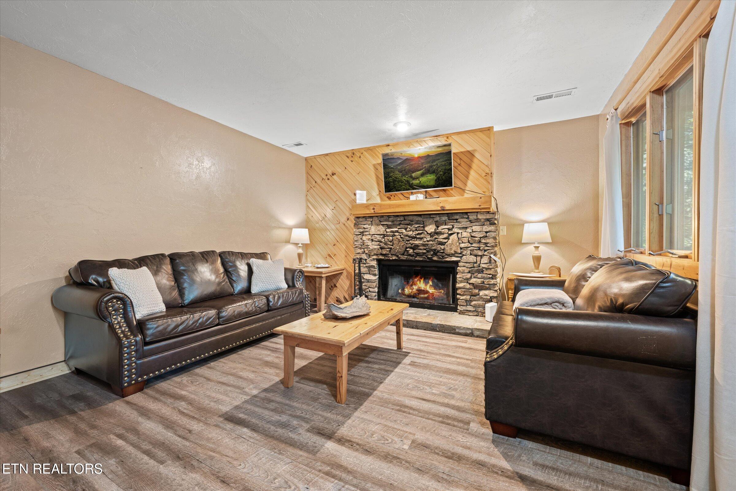 925 Sunshine Trail Gatlinburg TN 37738