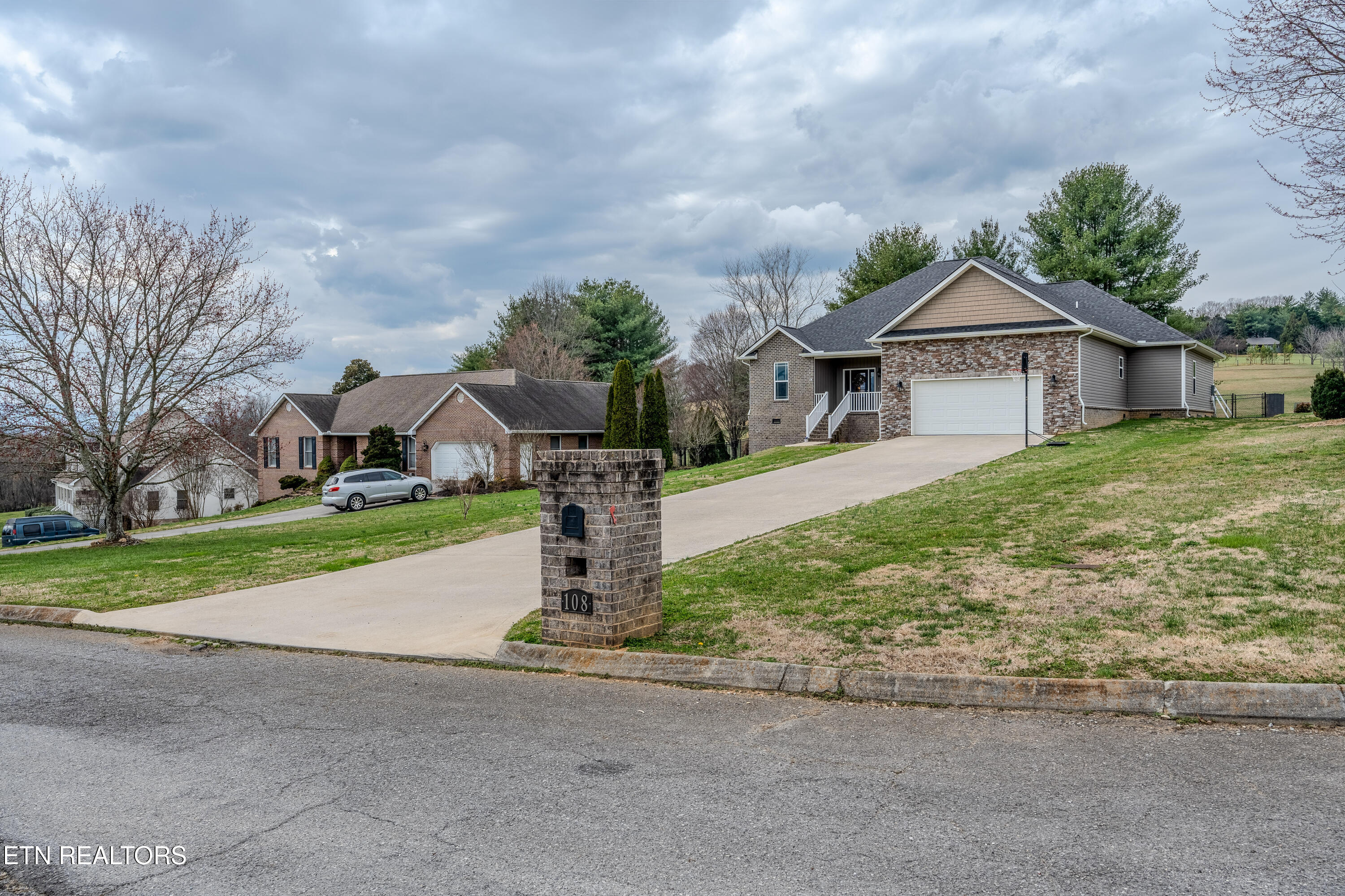 108 Ostenbarker Street Maryville TN 37804
