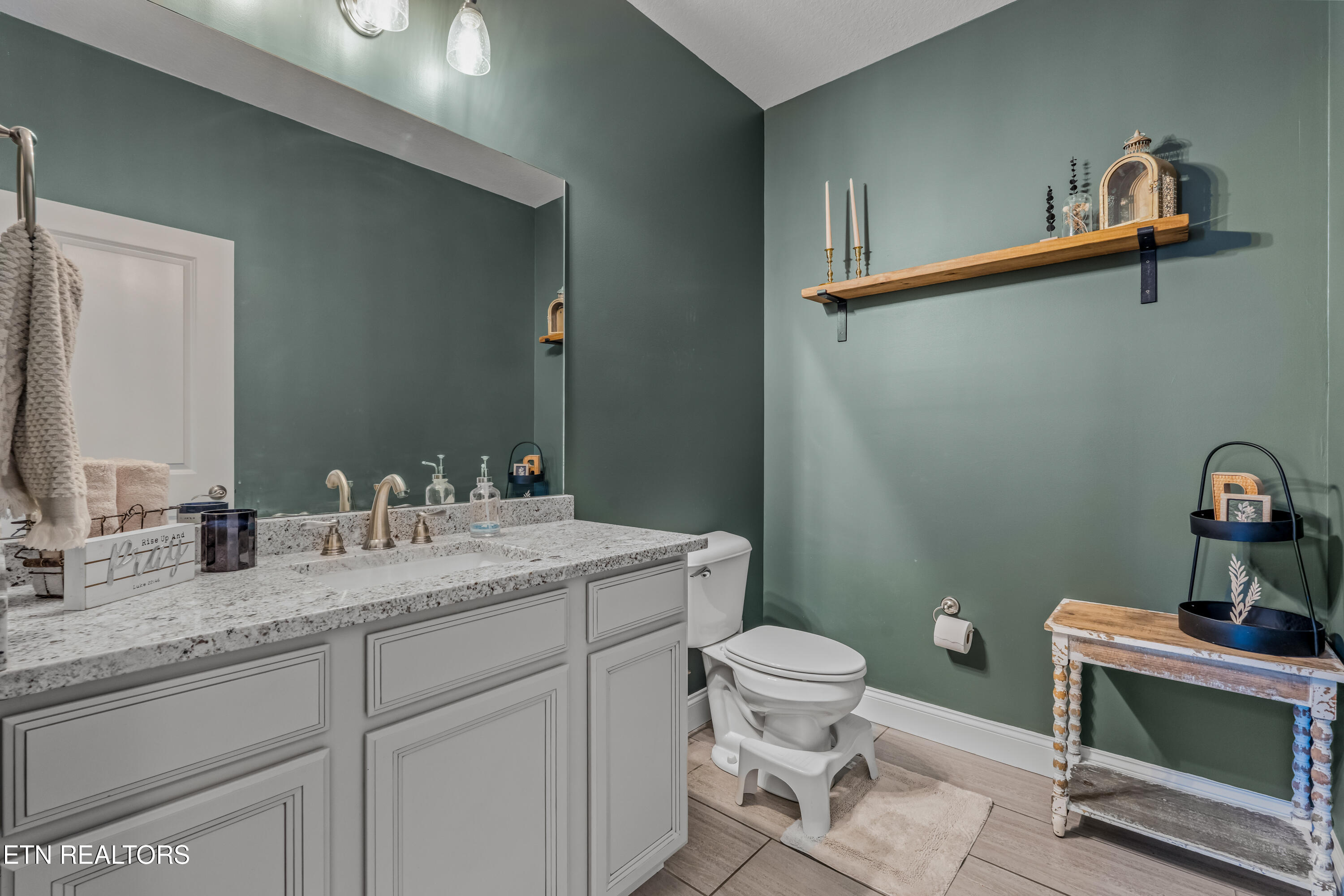 108 Ostenbarker Street Maryville TN 37804