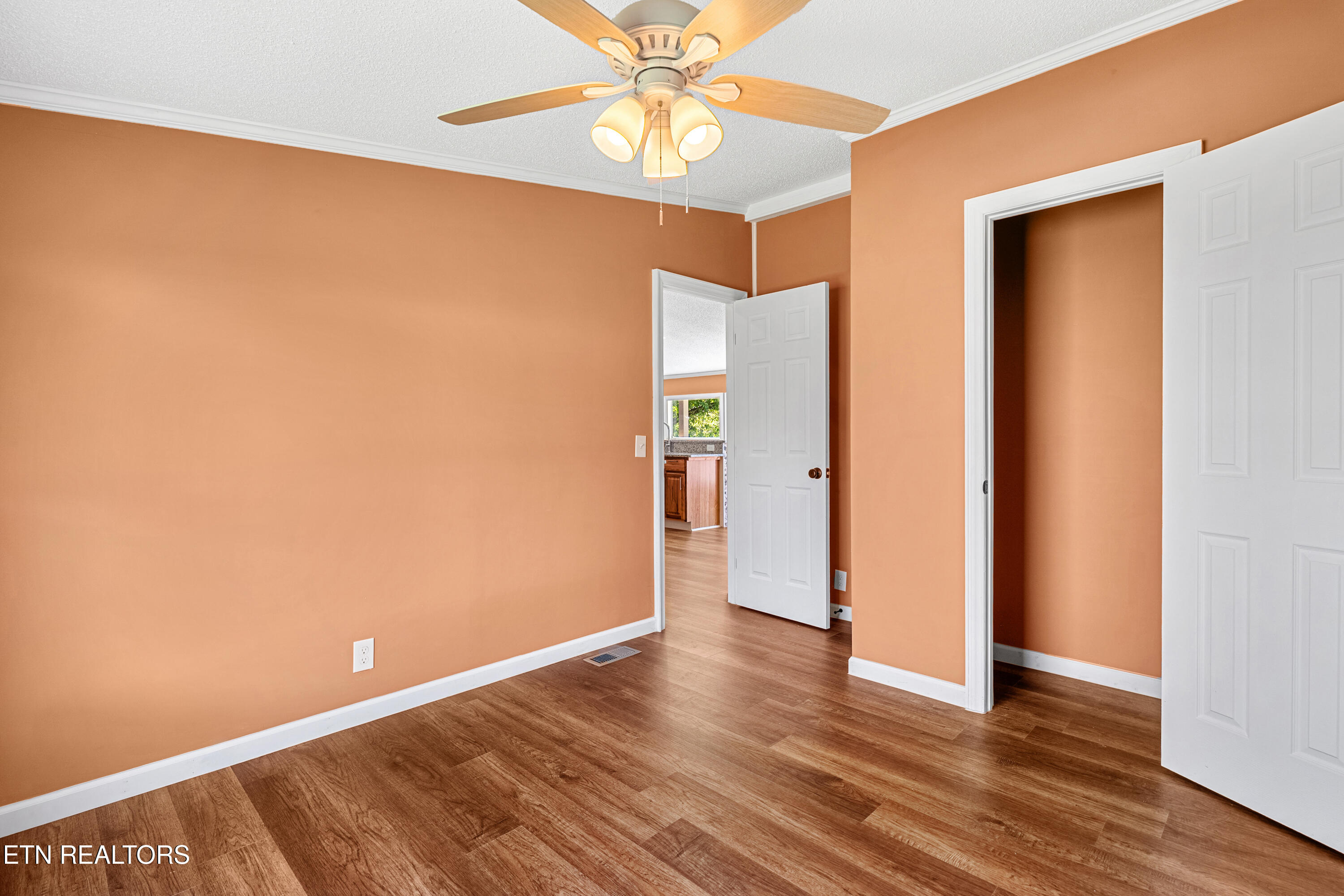 234 Red Bud Lane Sevierville TN 37876