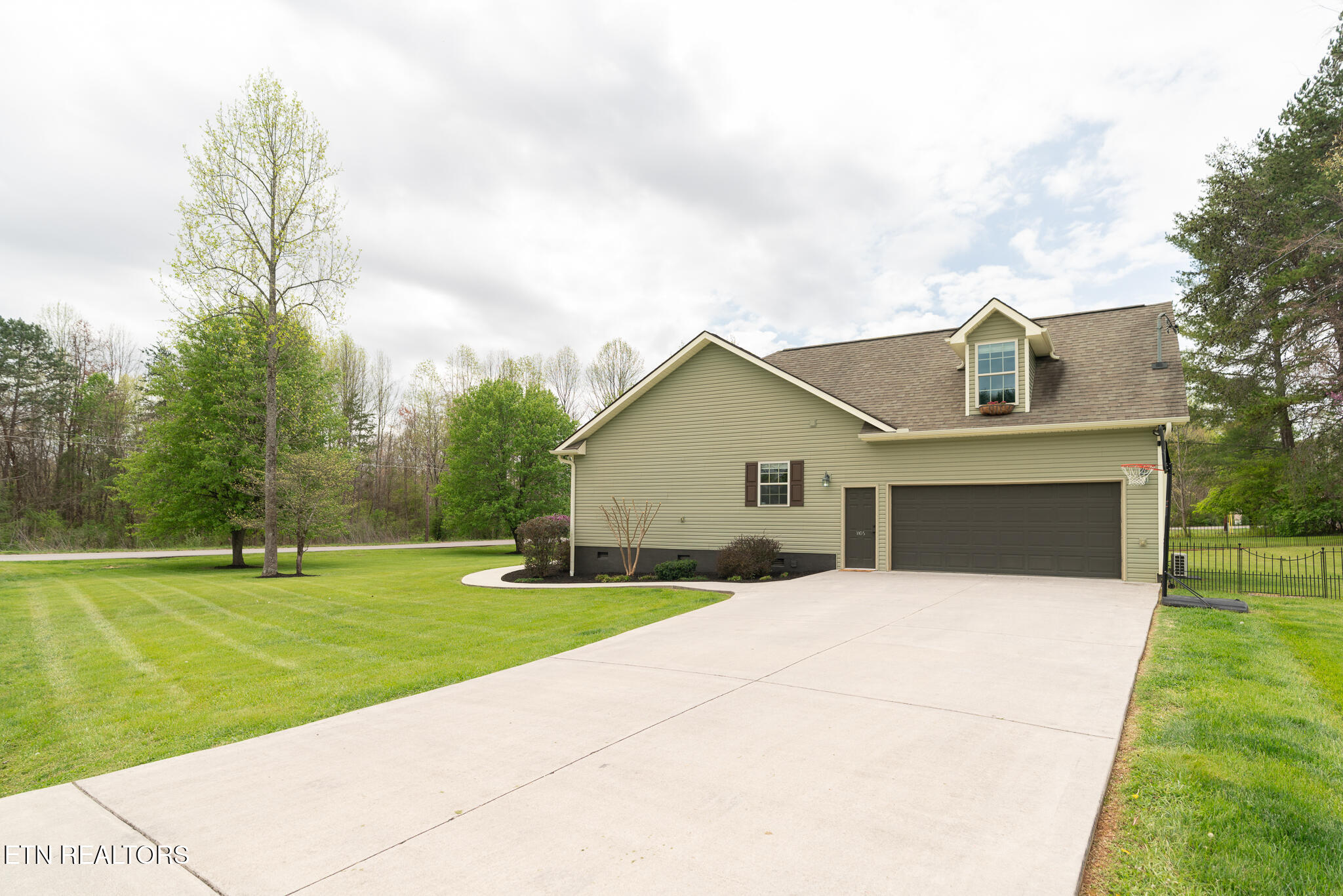 1105 Whirlaway Lane Seymour TN 37865