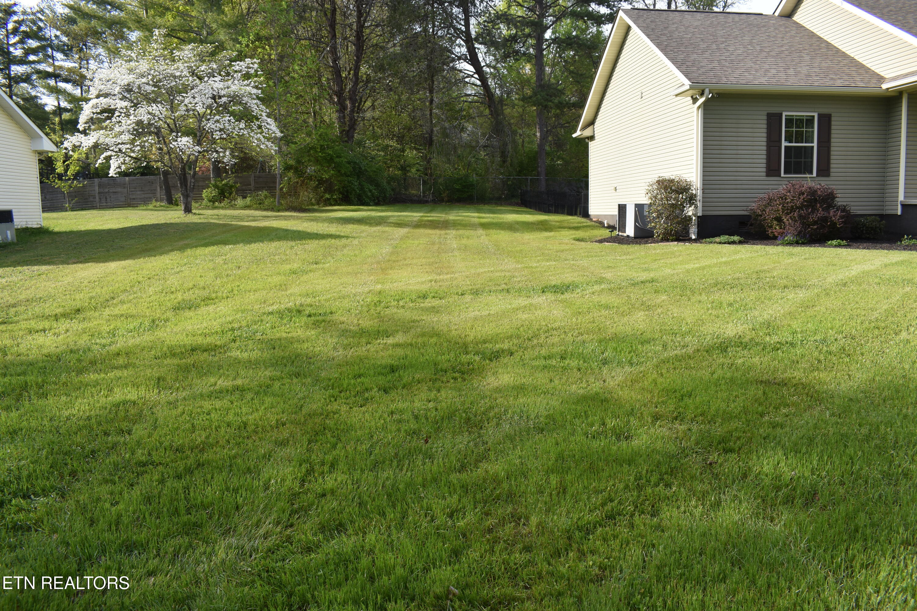 1105 Whirlaway Lane Seymour TN 37865
