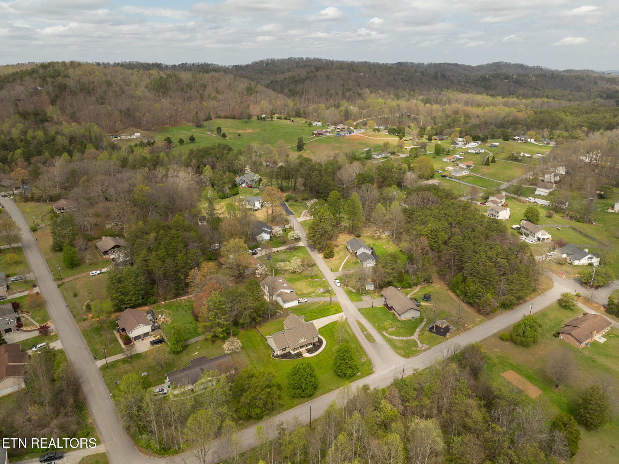 1105 Whirlaway Lane Seymour TN 37865