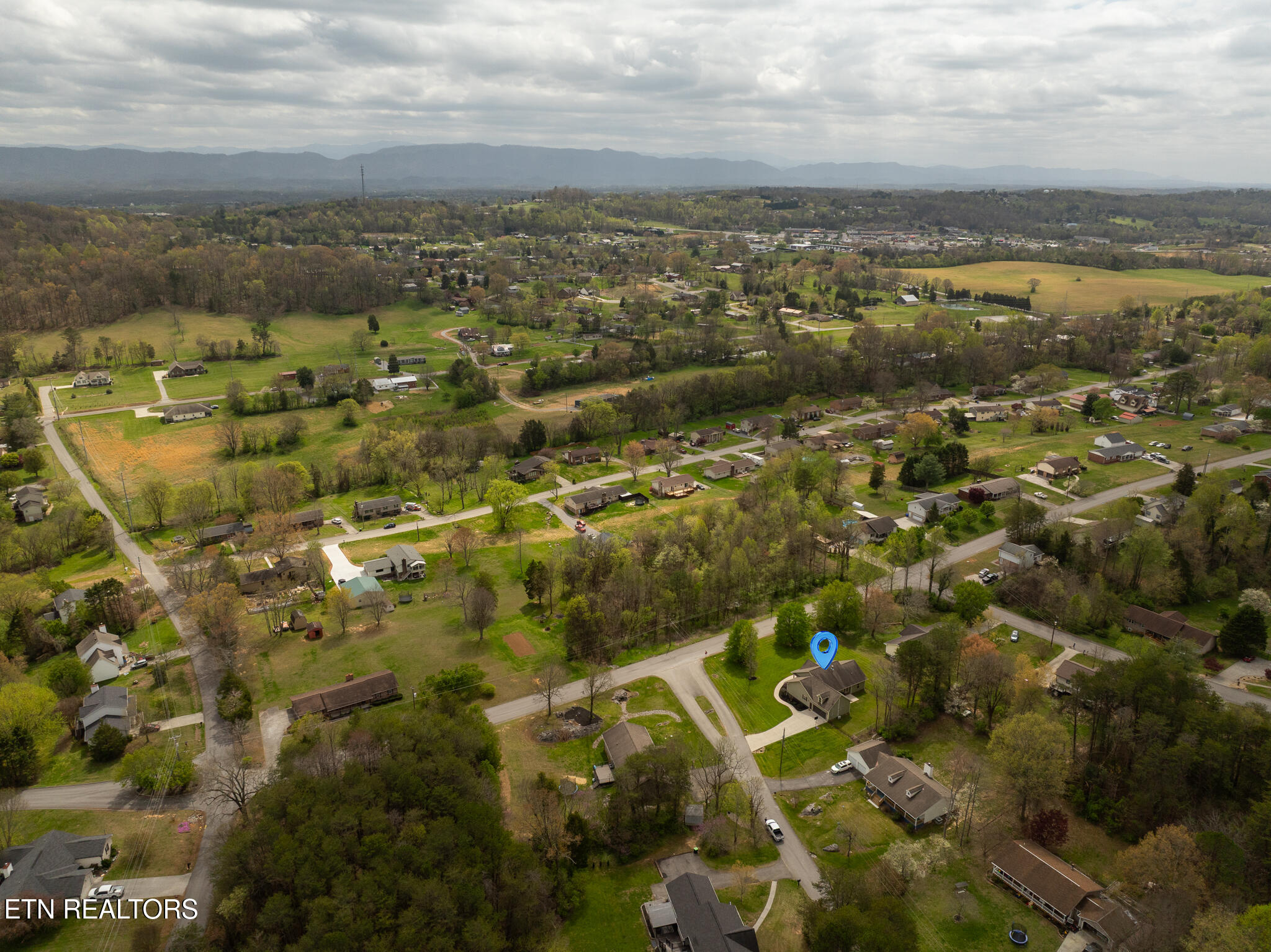 1105 Whirlaway Lane Seymour TN 37865