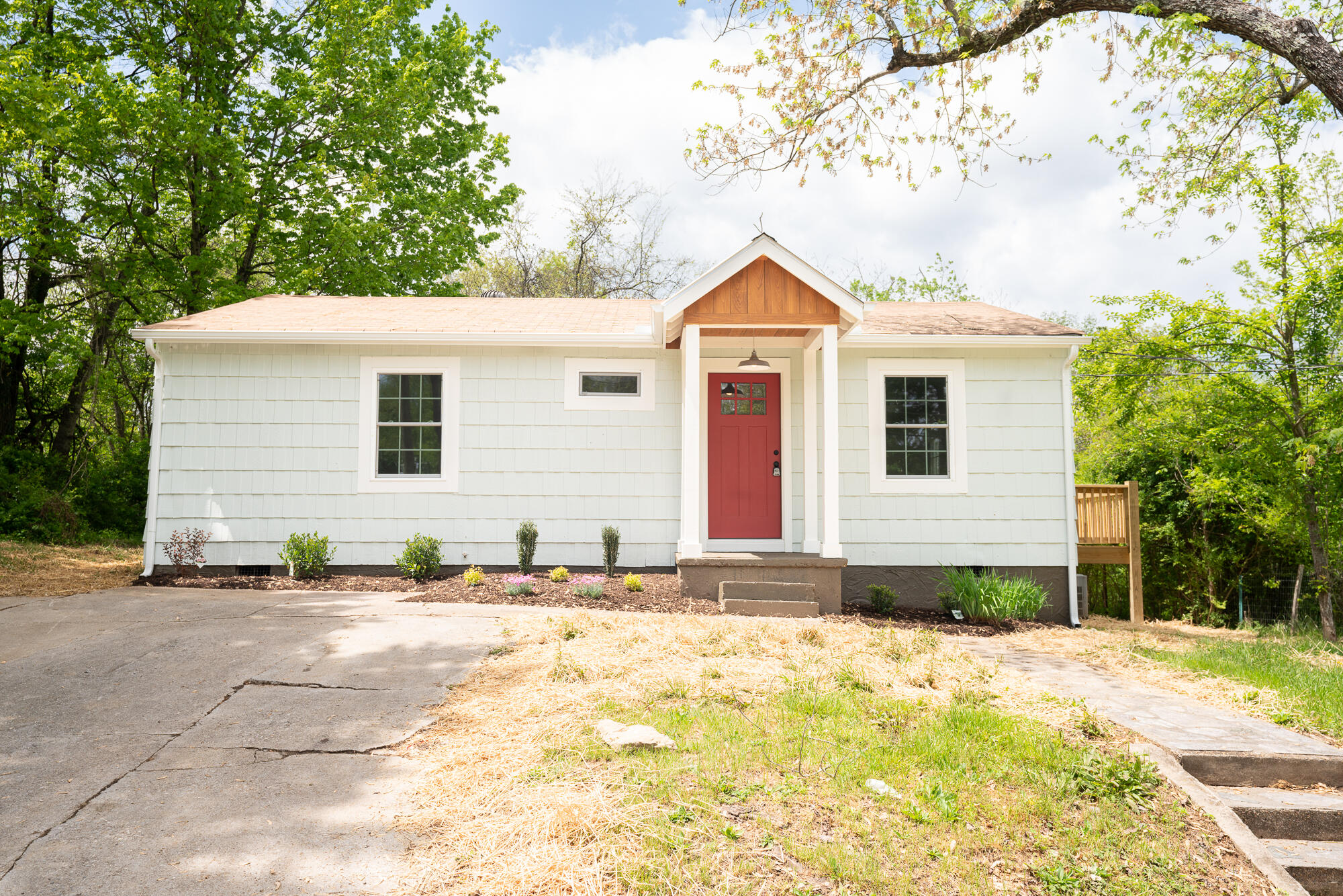 2519 Maple Drive Knoxville TN 37918