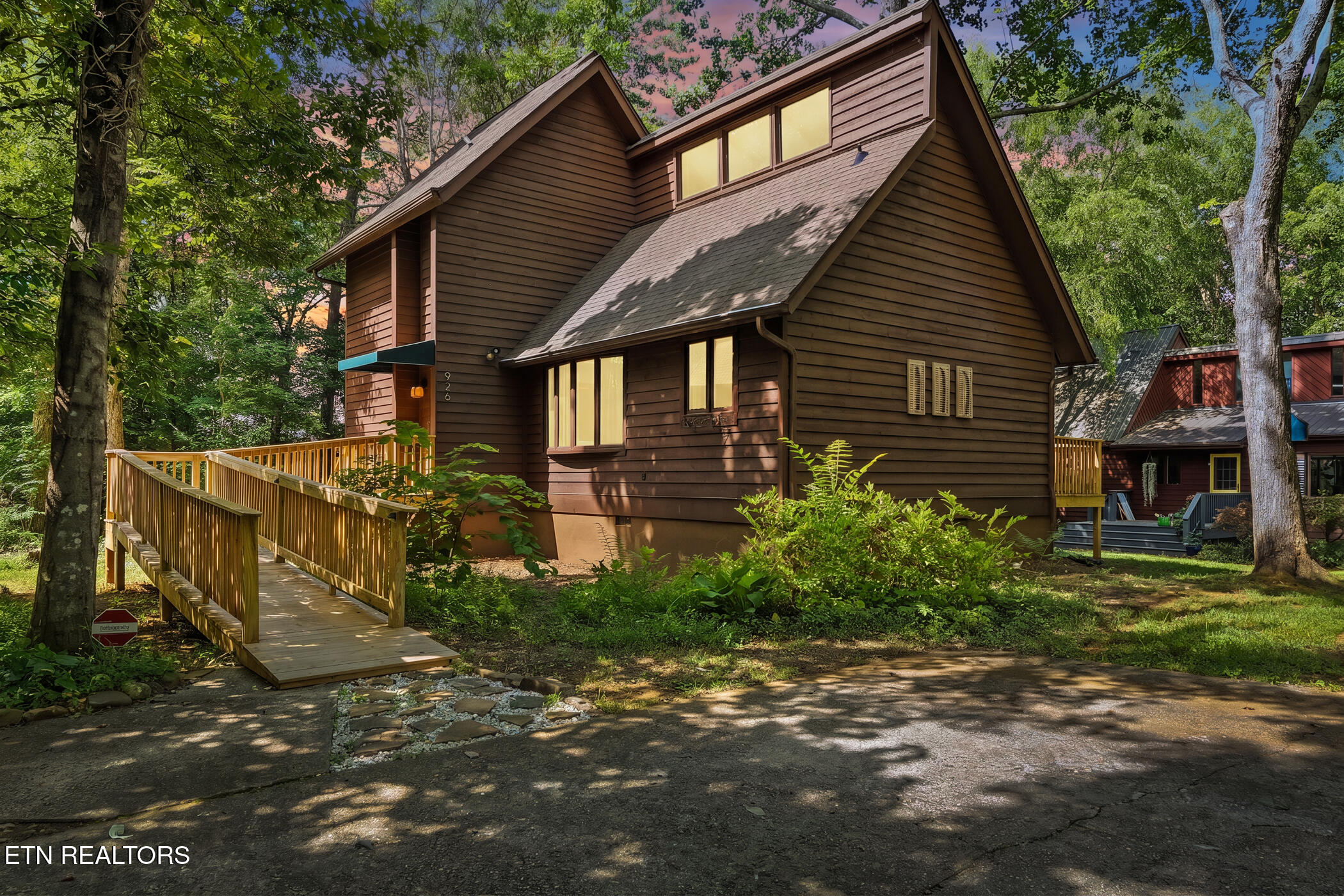 926 Wildwood Garden Drive Knoxville TN 37920