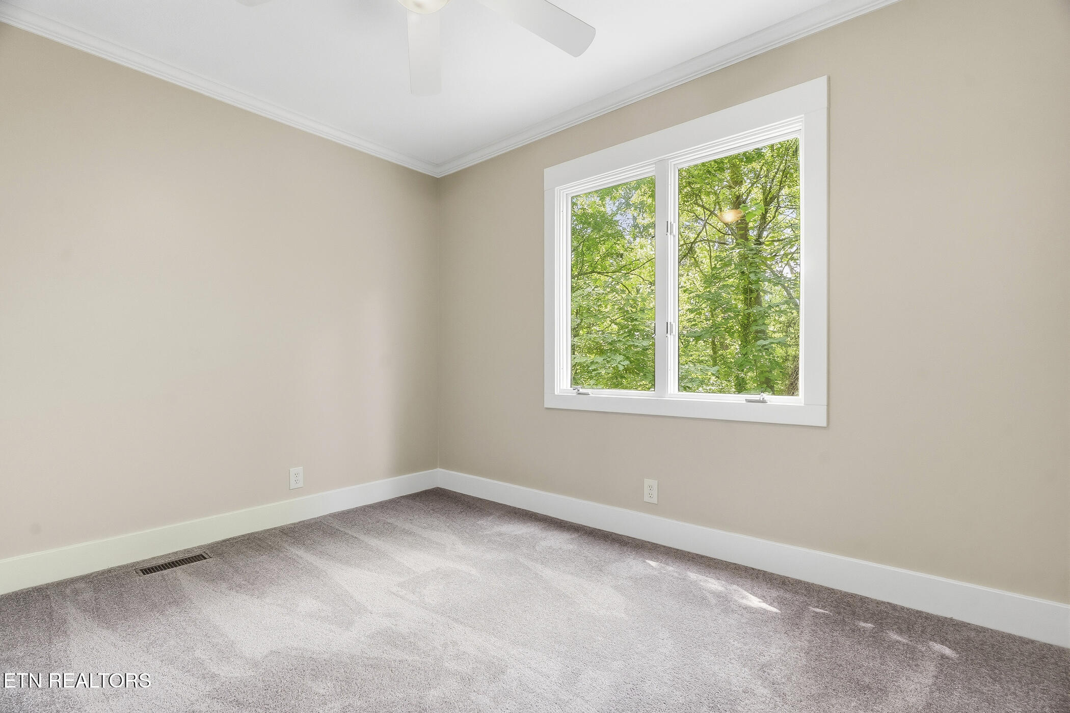 926 Wildwood Garden Drive Knoxville TN 37920