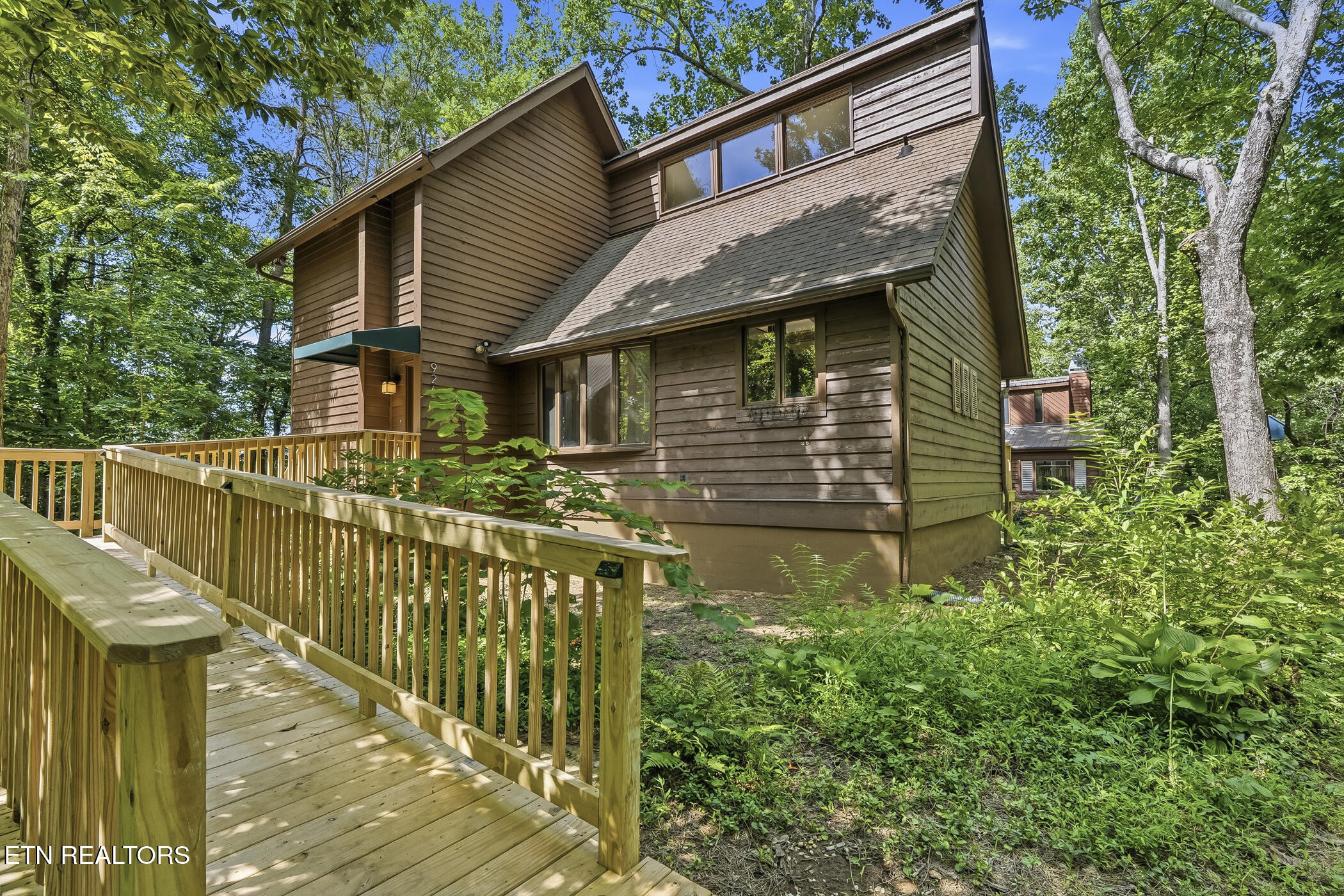 926 Wildwood Garden Drive Knoxville TN 37920