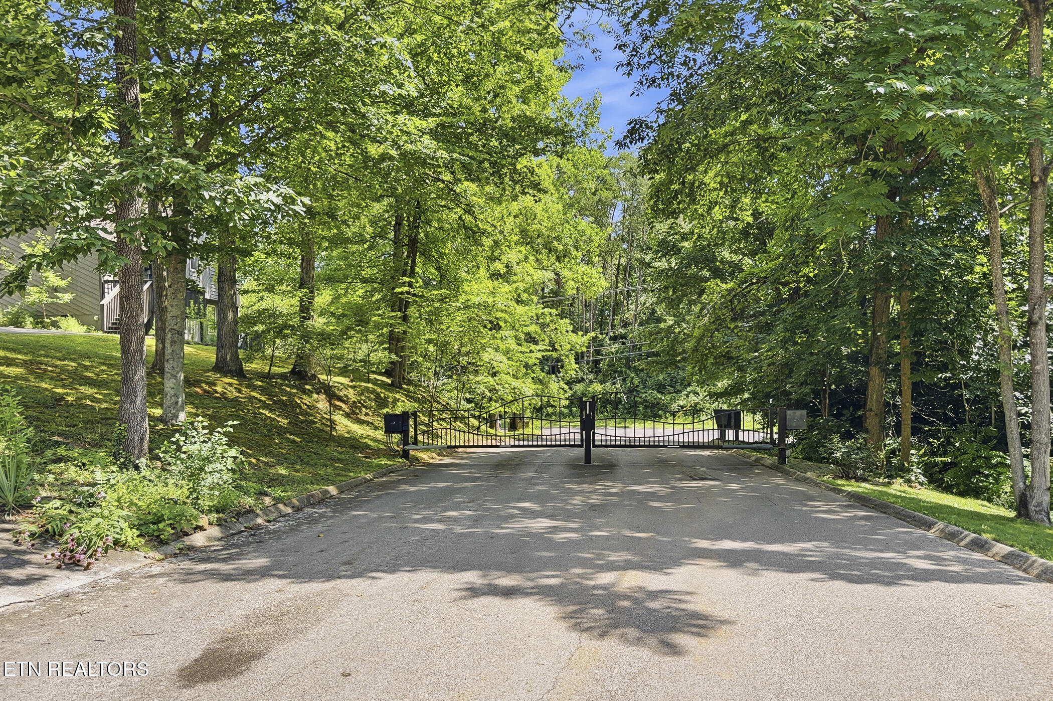 926 Wildwood Garden Drive Knoxville TN 37920
