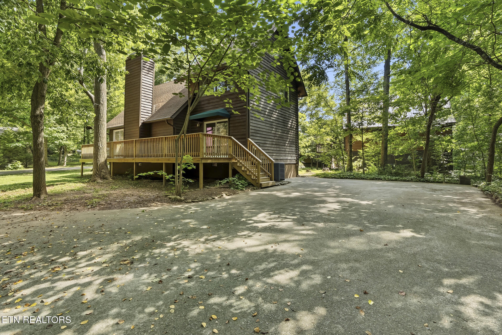 926 Wildwood Garden Drive Knoxville TN 37920