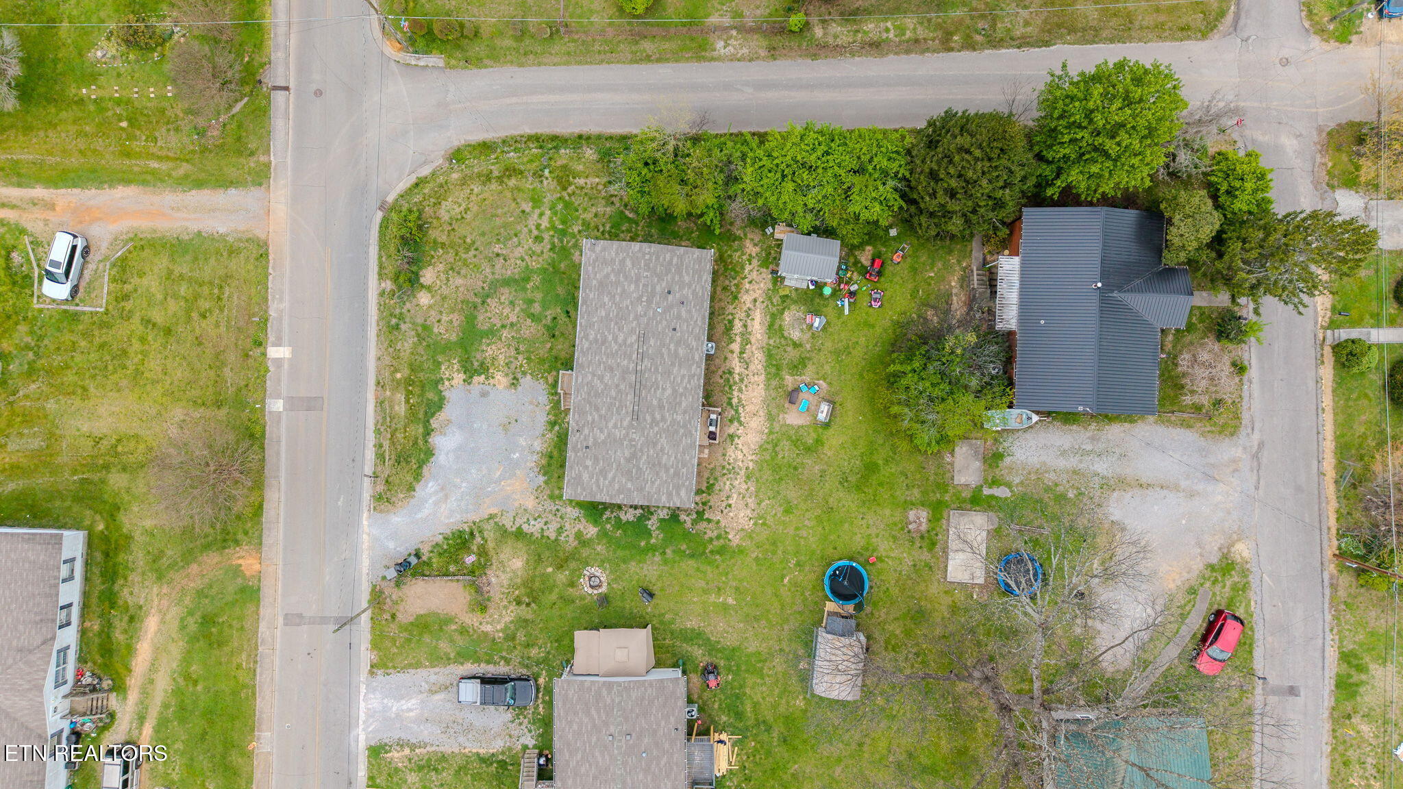 1306 W Morris Street Sweetwater TN 37874