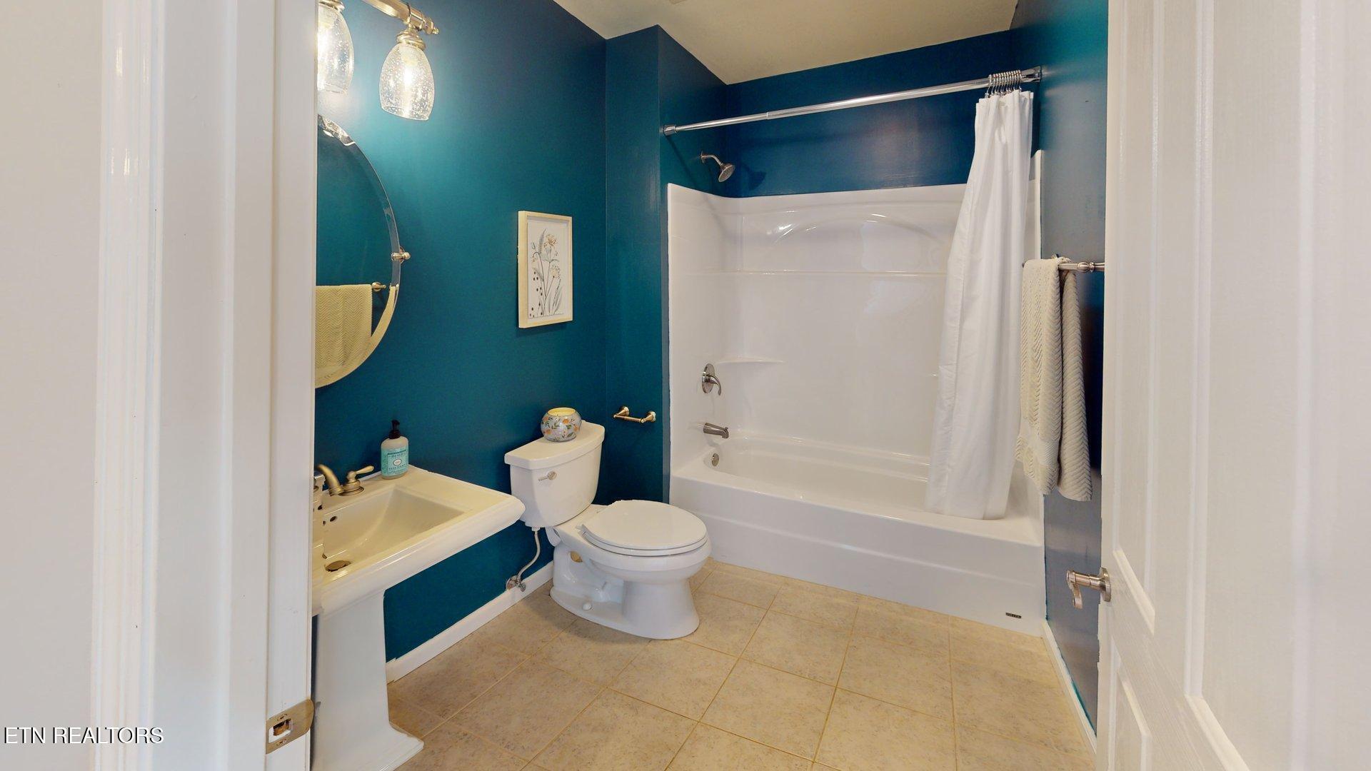 7408 Burnheim Way Knoxville TN 37920