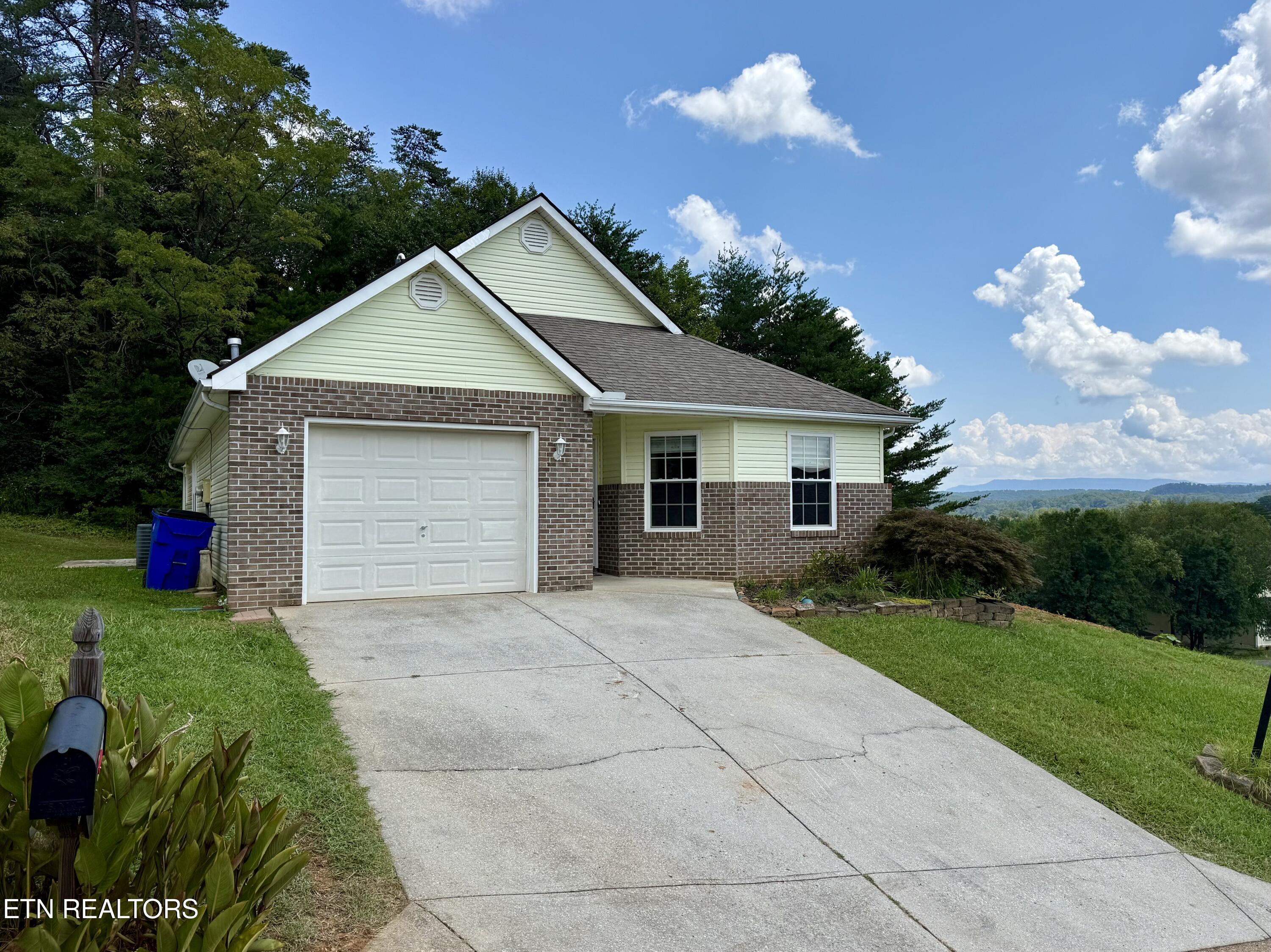 7408 Burnheim Way Knoxville TN 37920