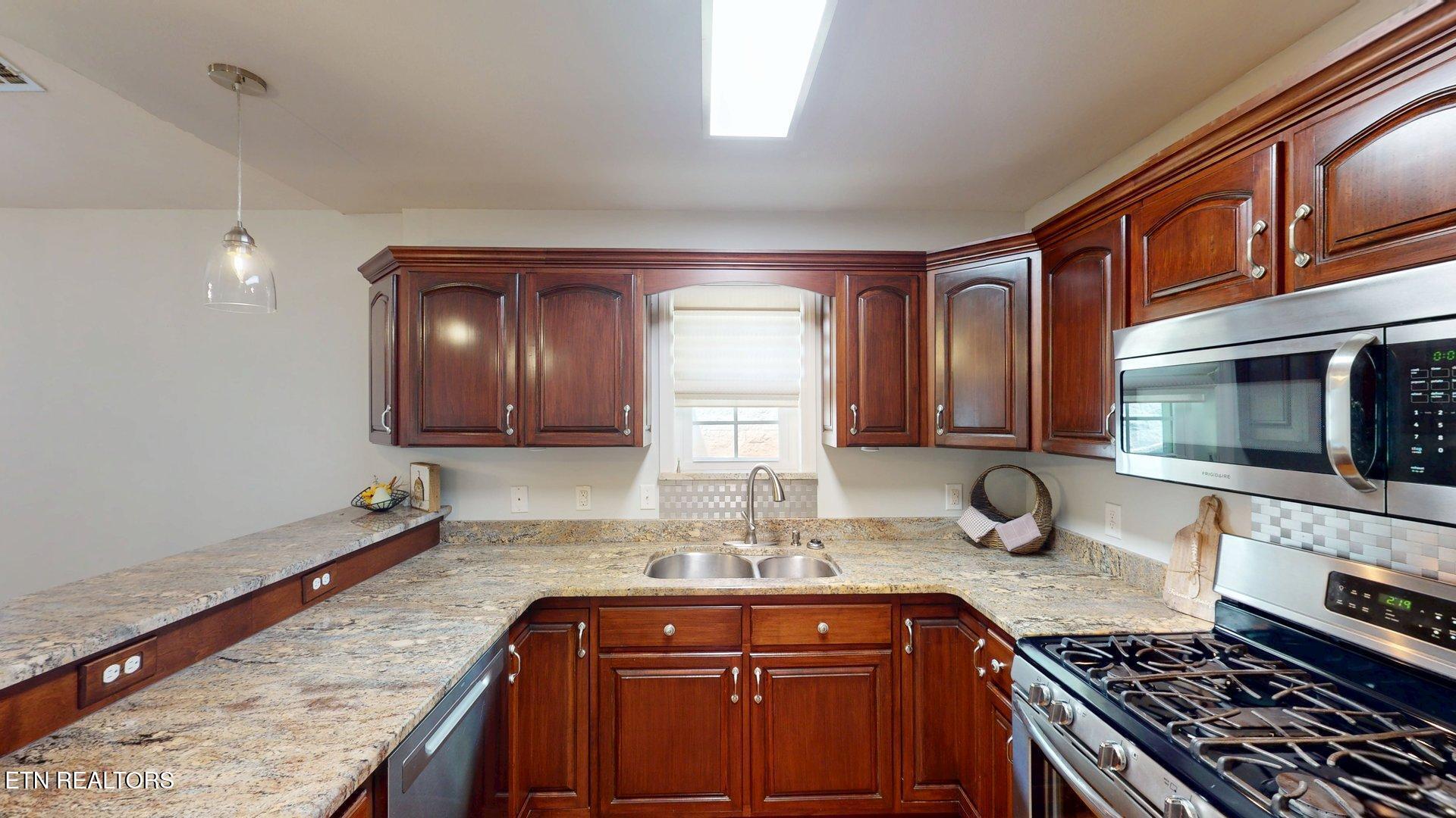 7408 Burnheim Way Knoxville TN 37920