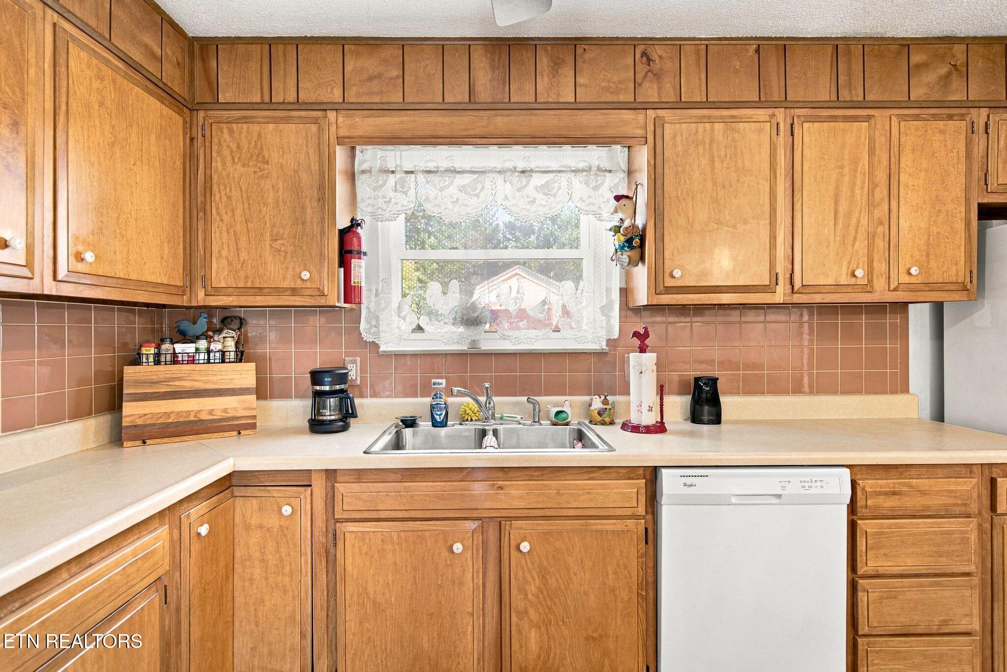 9533 Mobile Drive Knoxville TN 37923