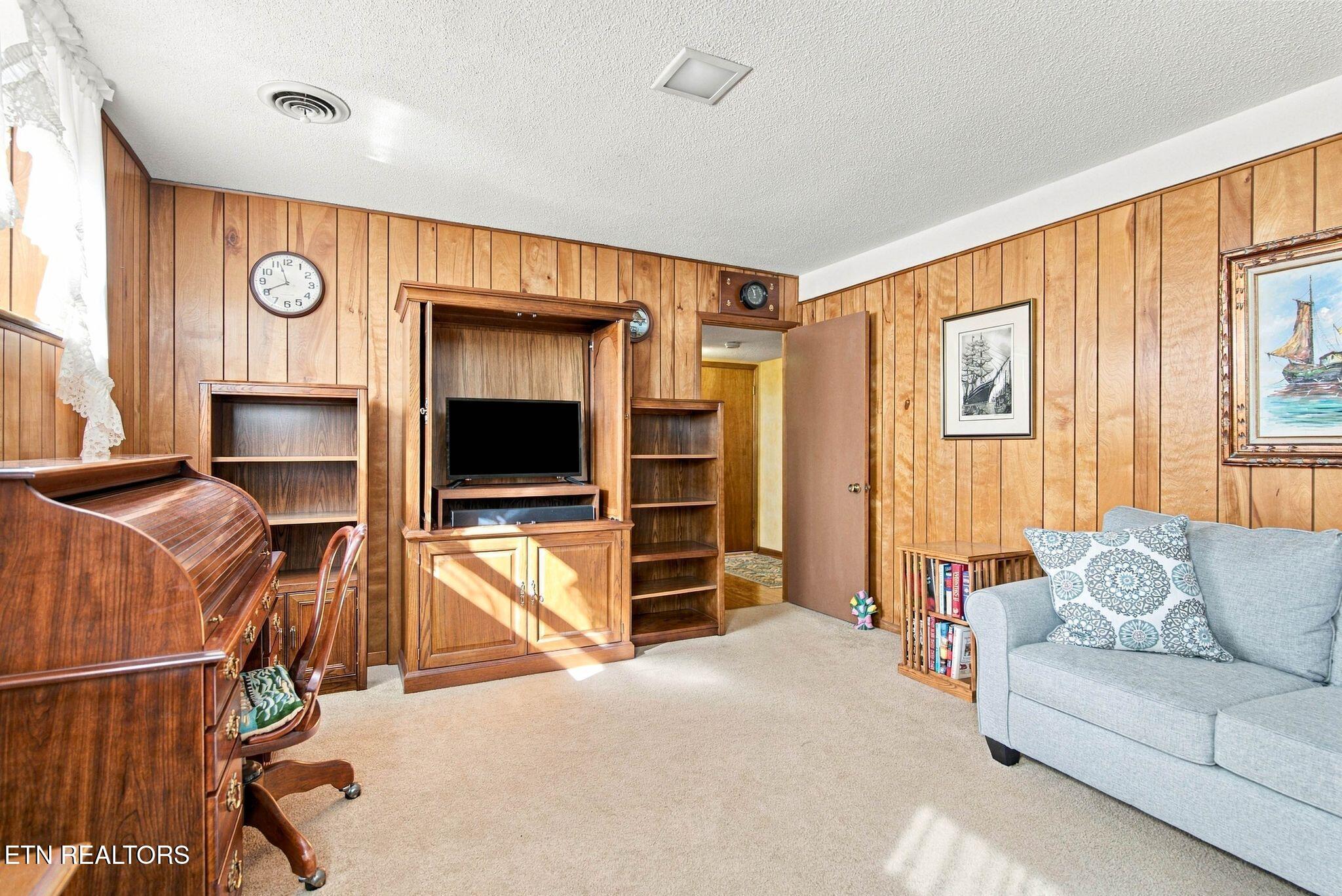 9533 Mobile Drive Knoxville TN 37923