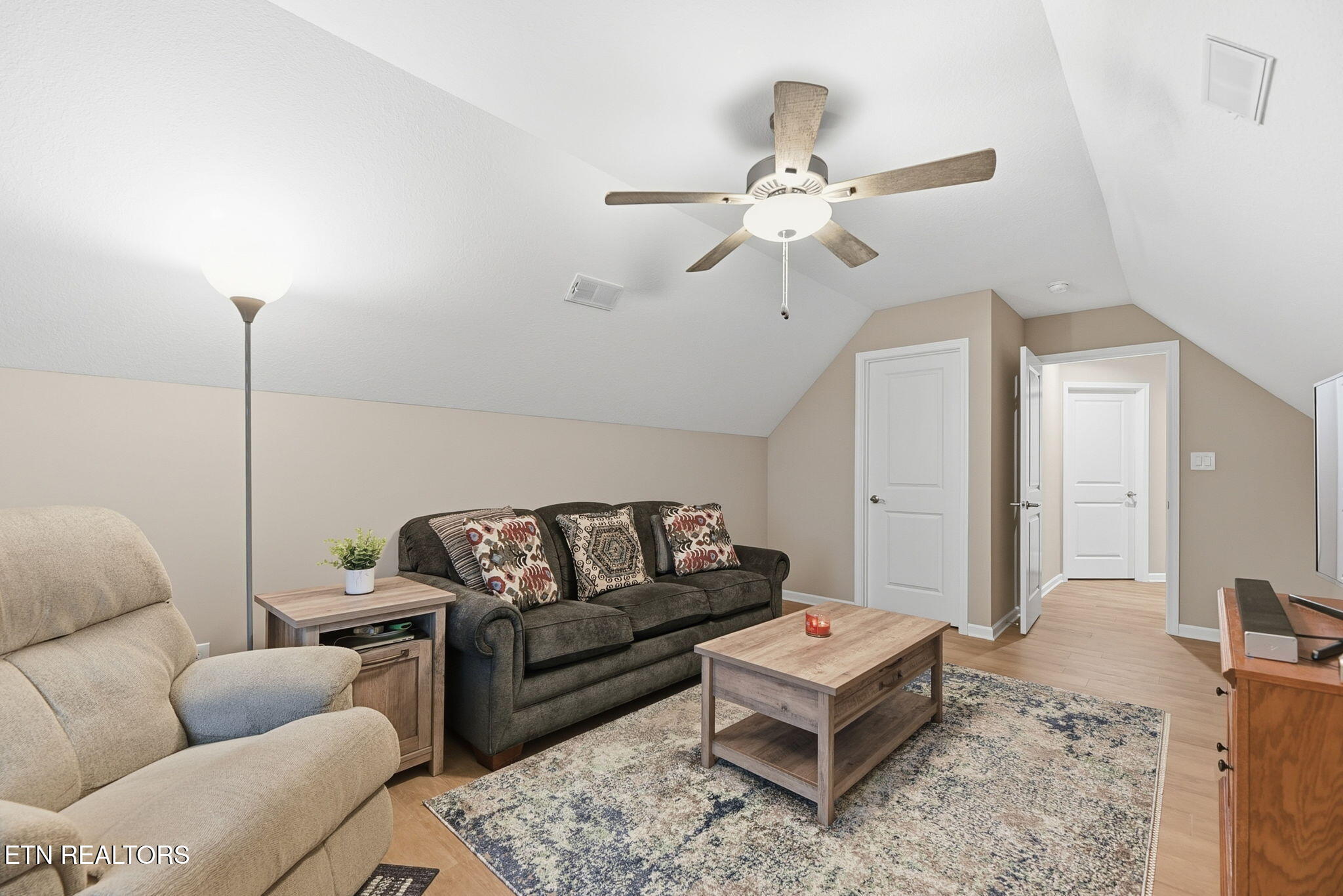 137 Black Oak Drive Oak Ridge TN 37830
