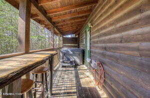 515 Chickasaw Gap Way Pigeon Forge TN 37863