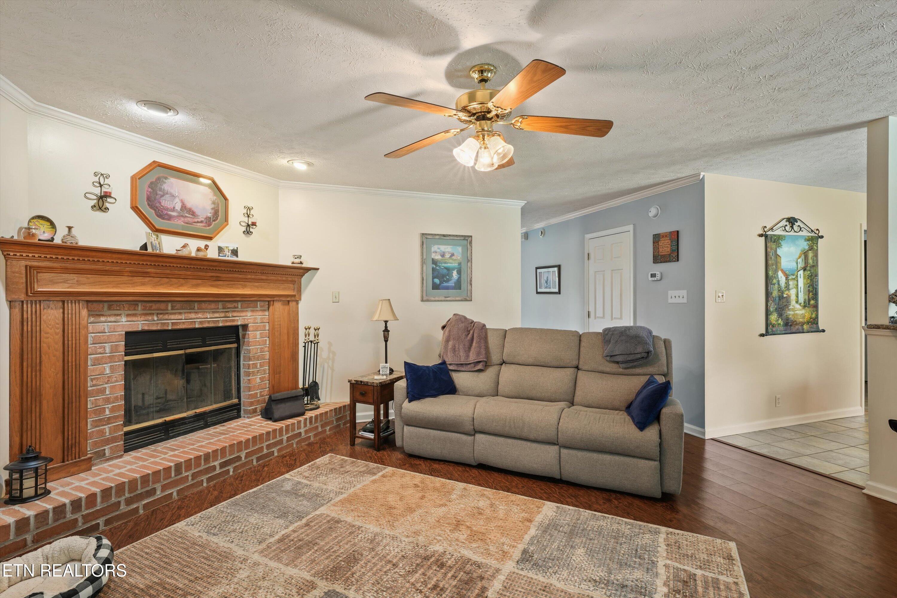 8022 Maple Run Lane Knoxville TN 37919