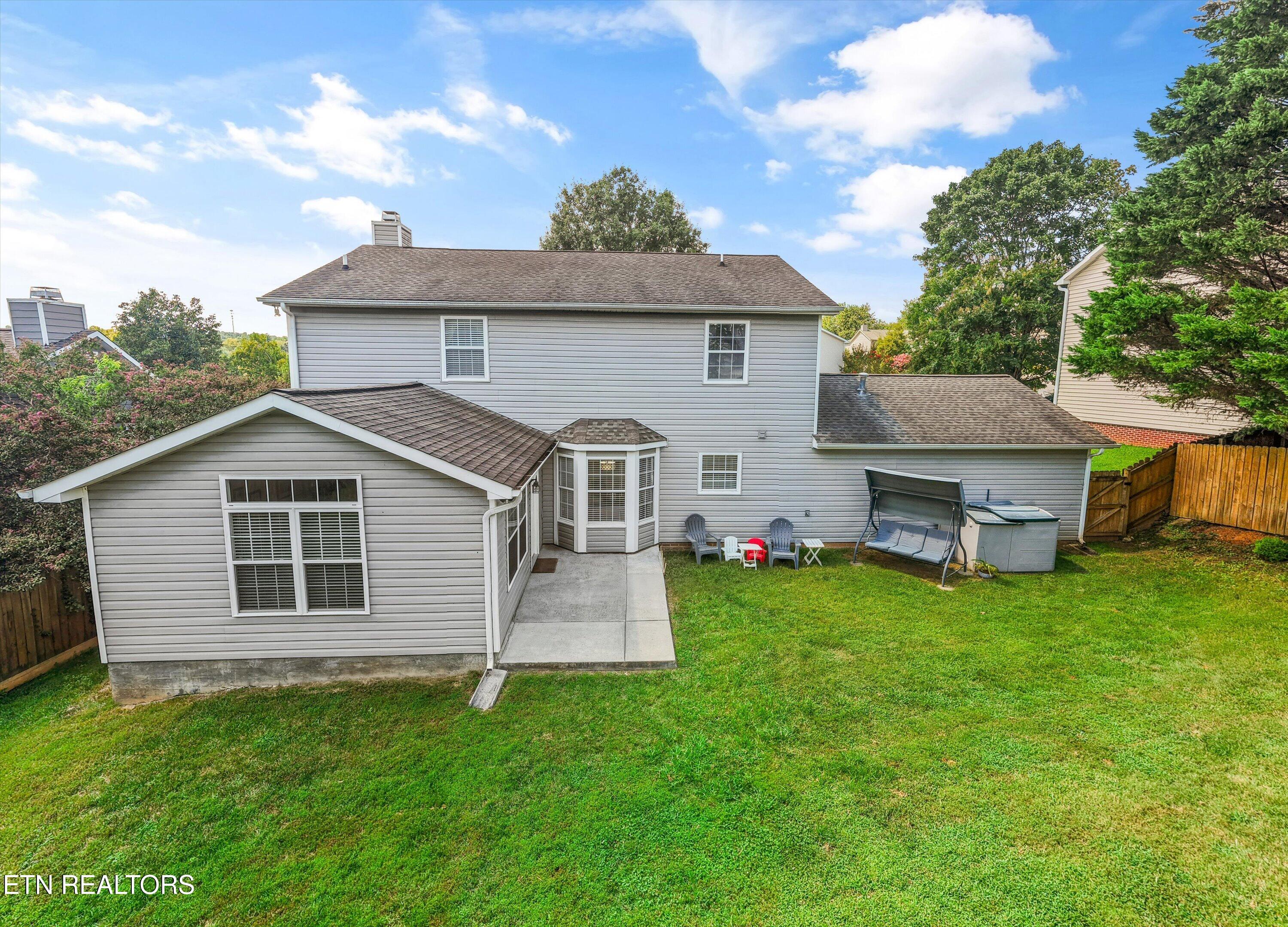 8022 Maple Run Lane Knoxville TN 37919