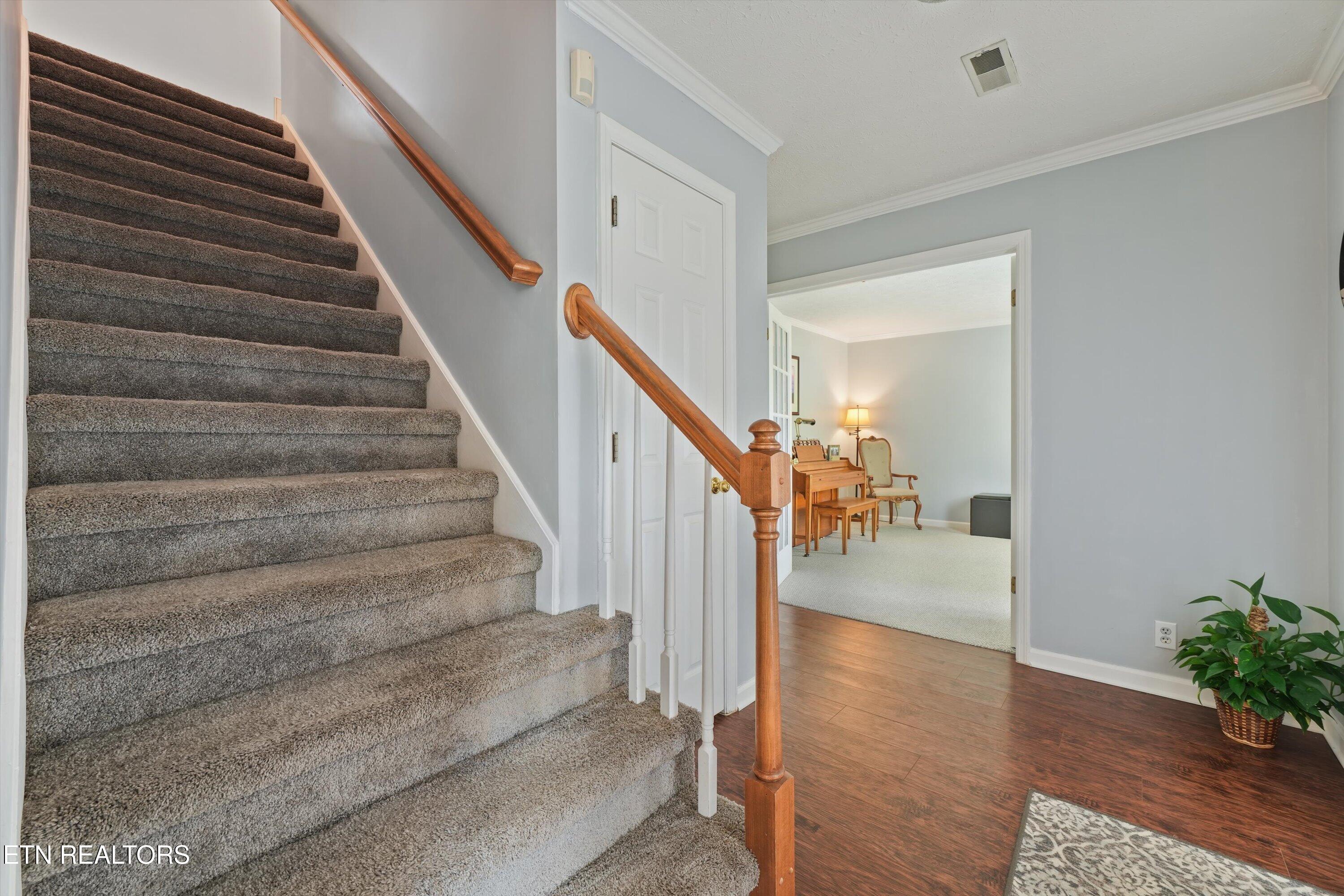 8022 Maple Run Lane Knoxville TN 37919