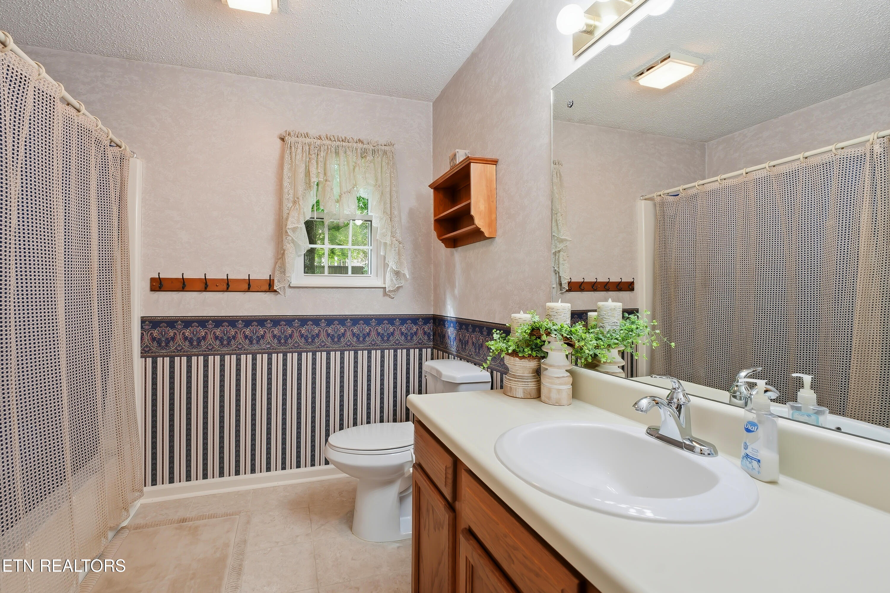 10916 Twin Harbour Drive Knoxville TN 37934