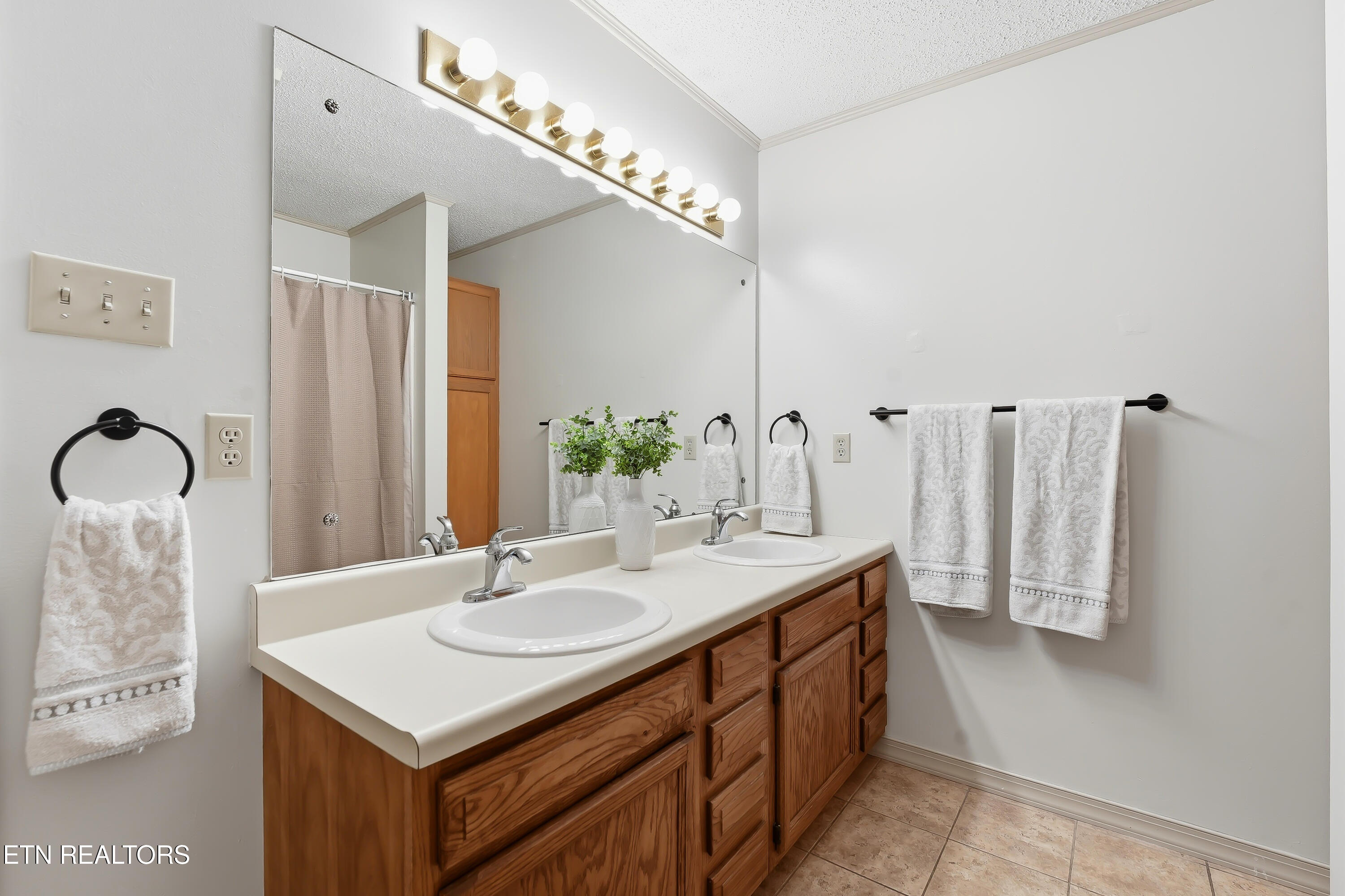 10916 Twin Harbour Drive Knoxville TN 37934