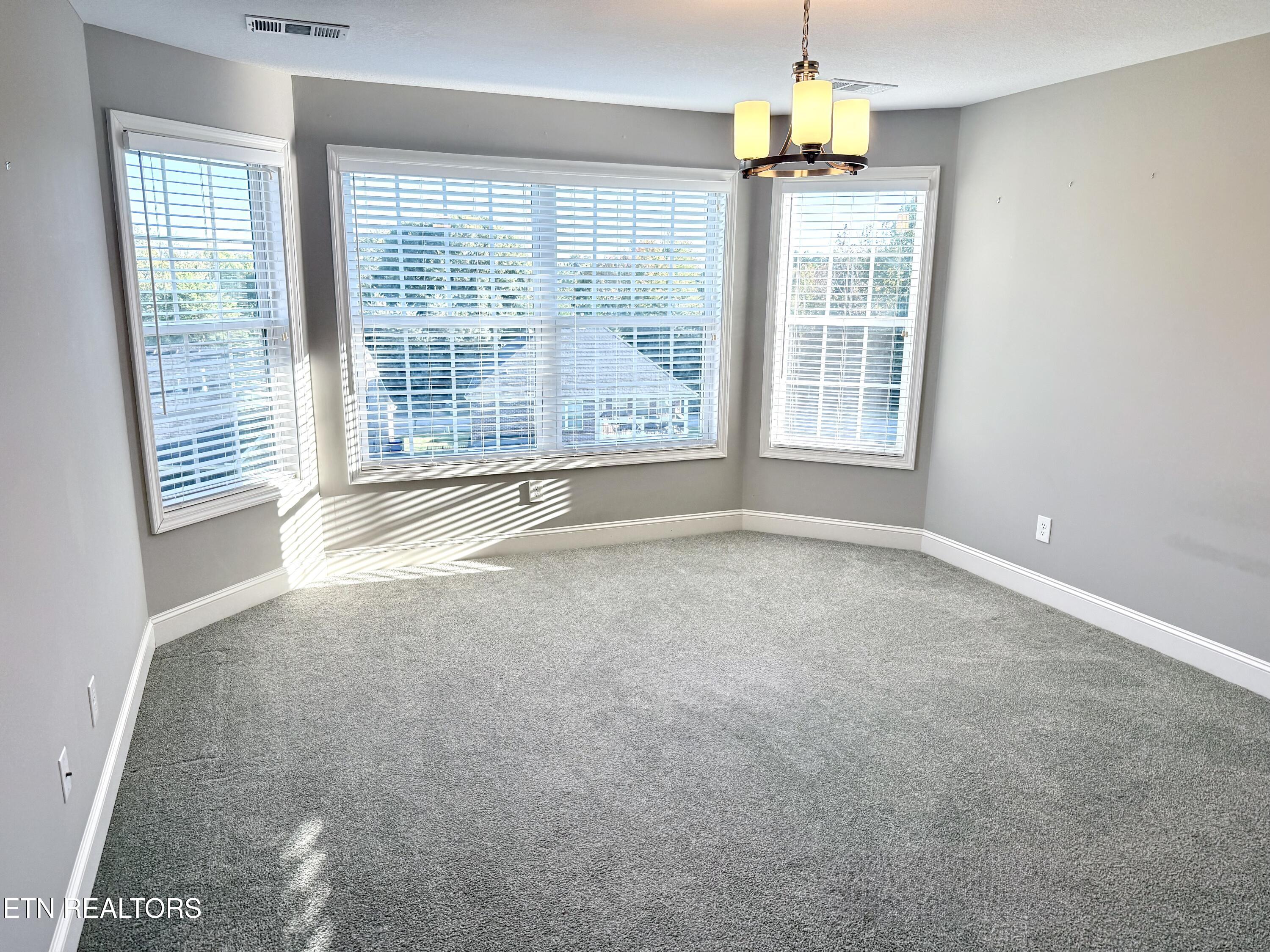 1027 Prince George Parish Drive Knoxville TN 37934