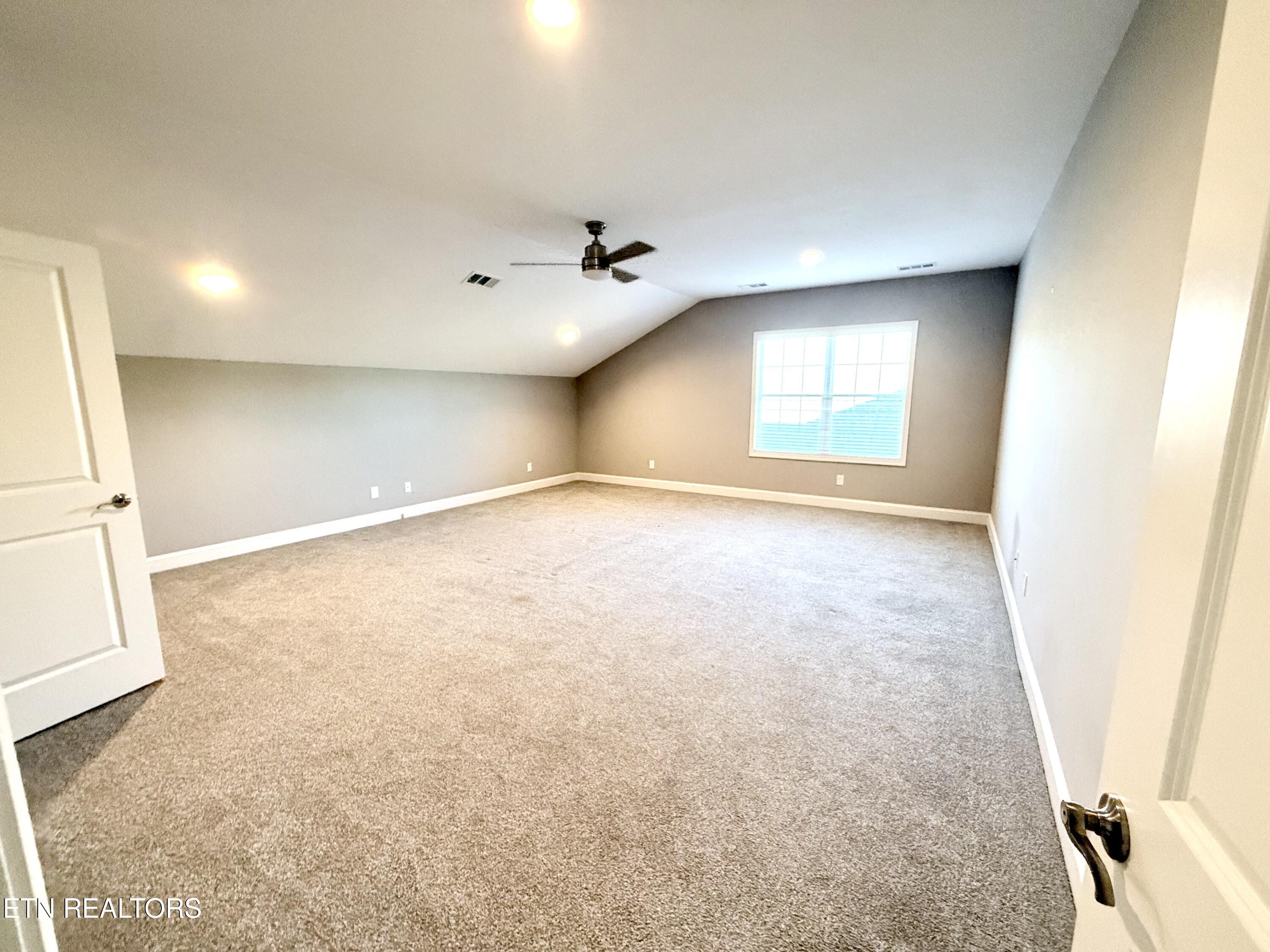 1027 Prince George Parish Drive Knoxville TN 37934