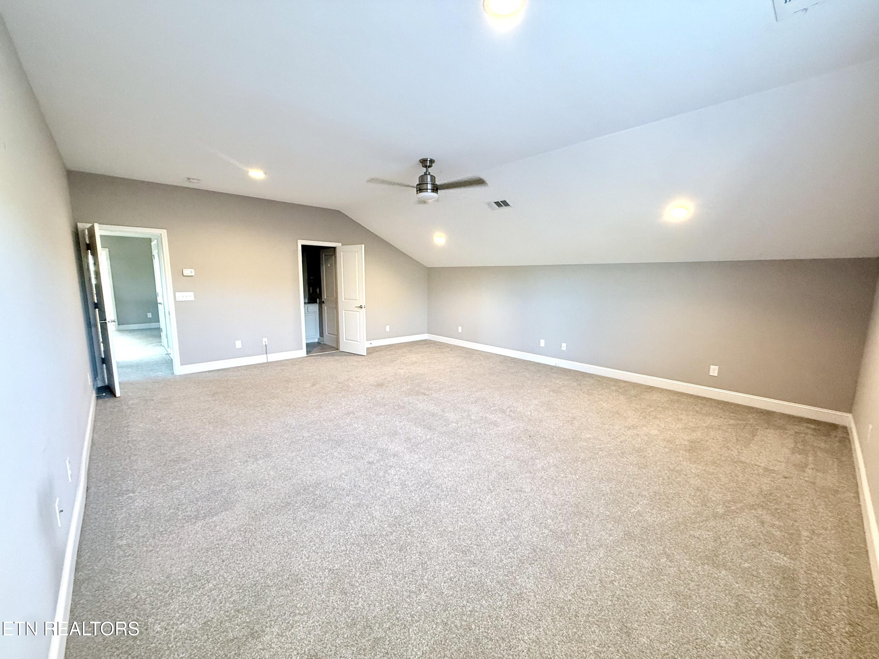 1027 Prince George Parish Drive Knoxville TN 37934