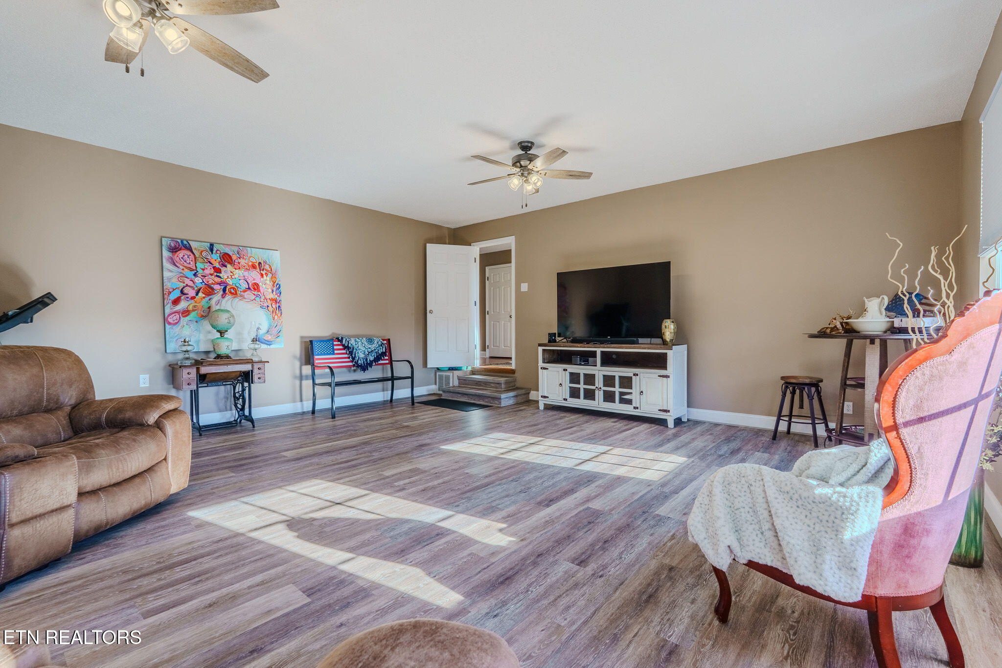 2823 Niles Ferry Road Vonore TN 37885