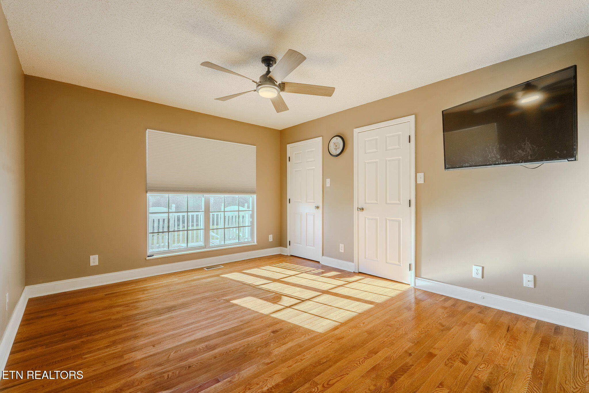 2823 Niles Ferry Road Vonore TN 37885