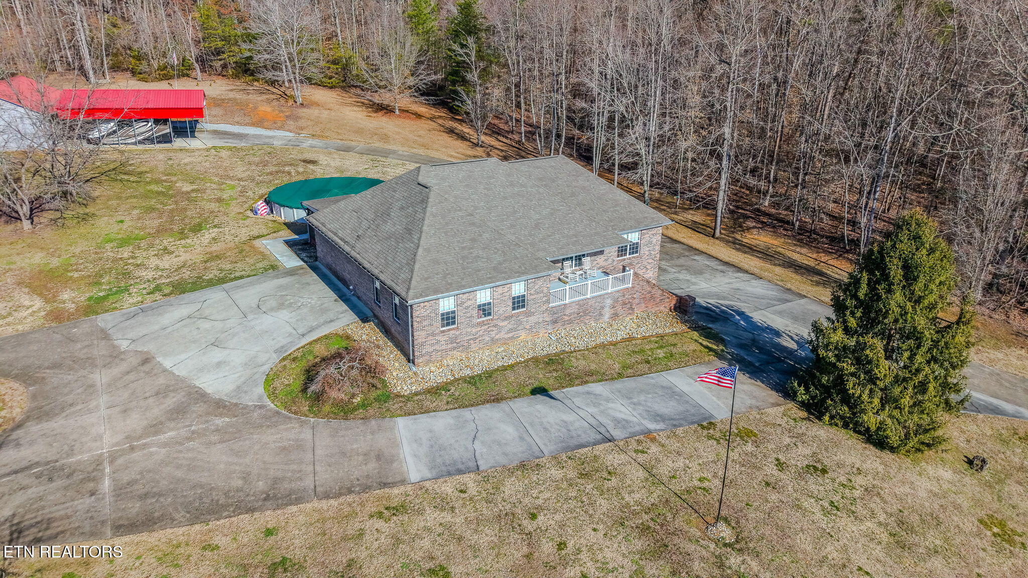 2823 Niles Ferry Road Vonore TN 37885