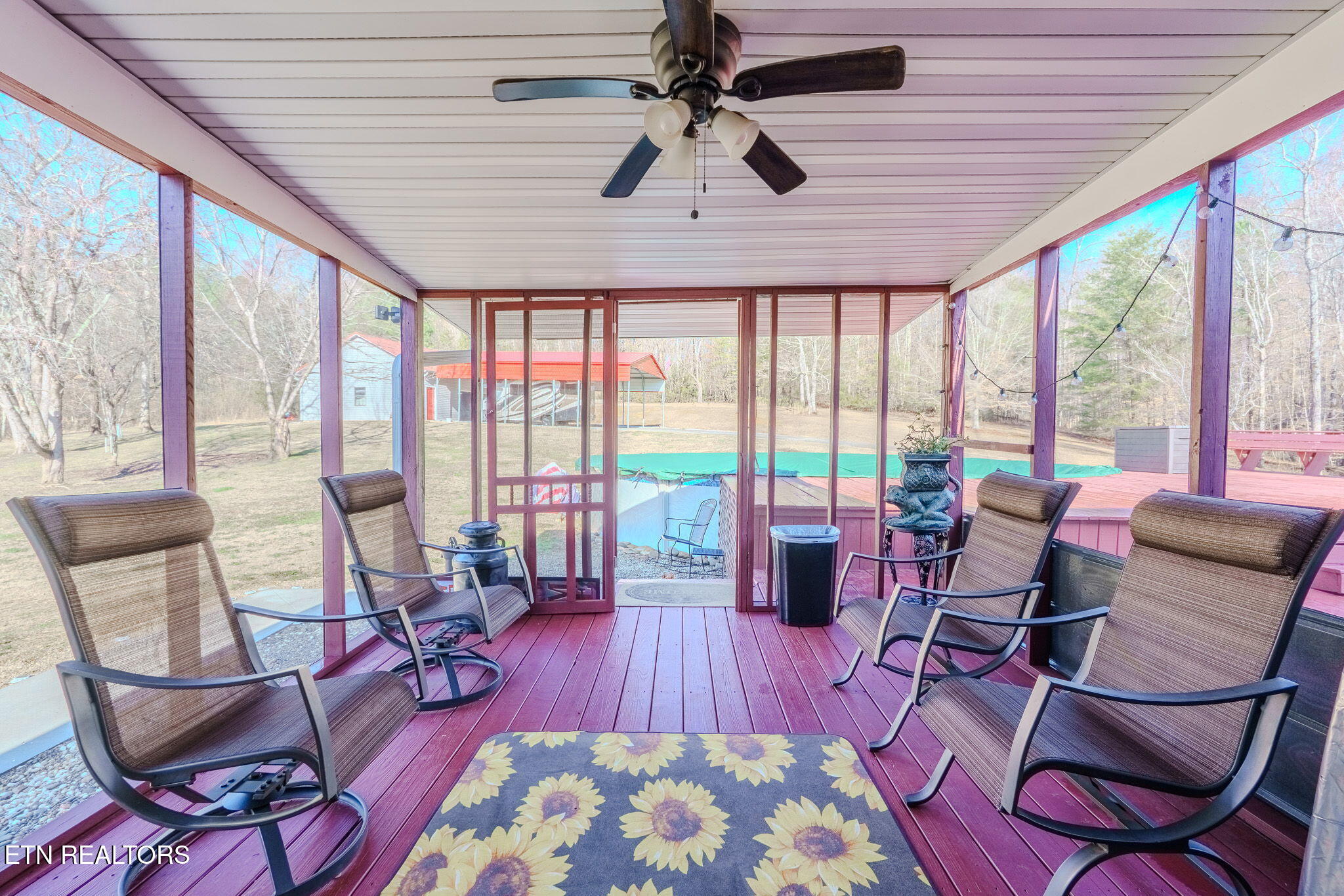 2823 Niles Ferry Road Vonore TN 37885