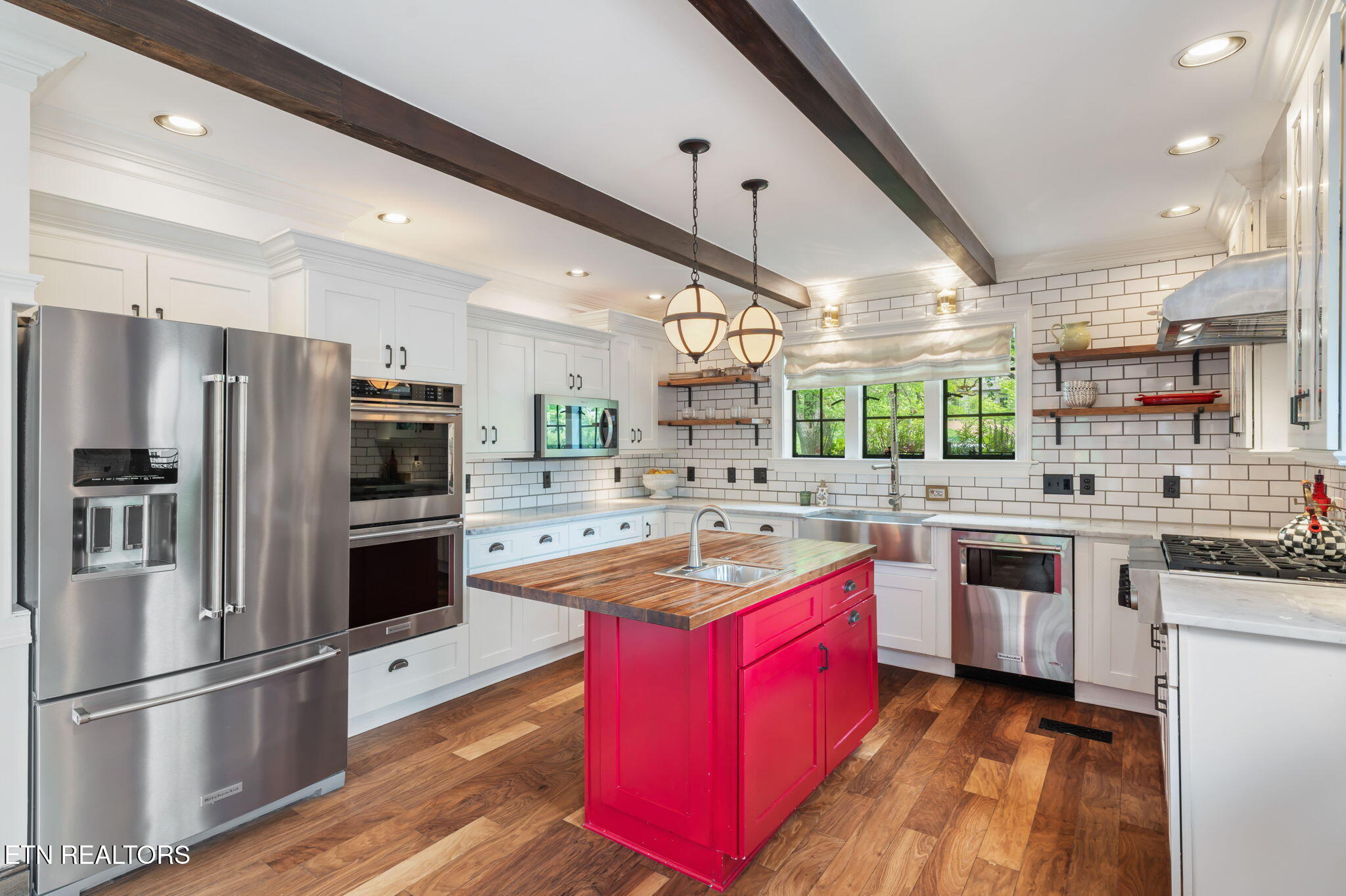 2048 Cherokee Boulevard Knoxville TN 37919