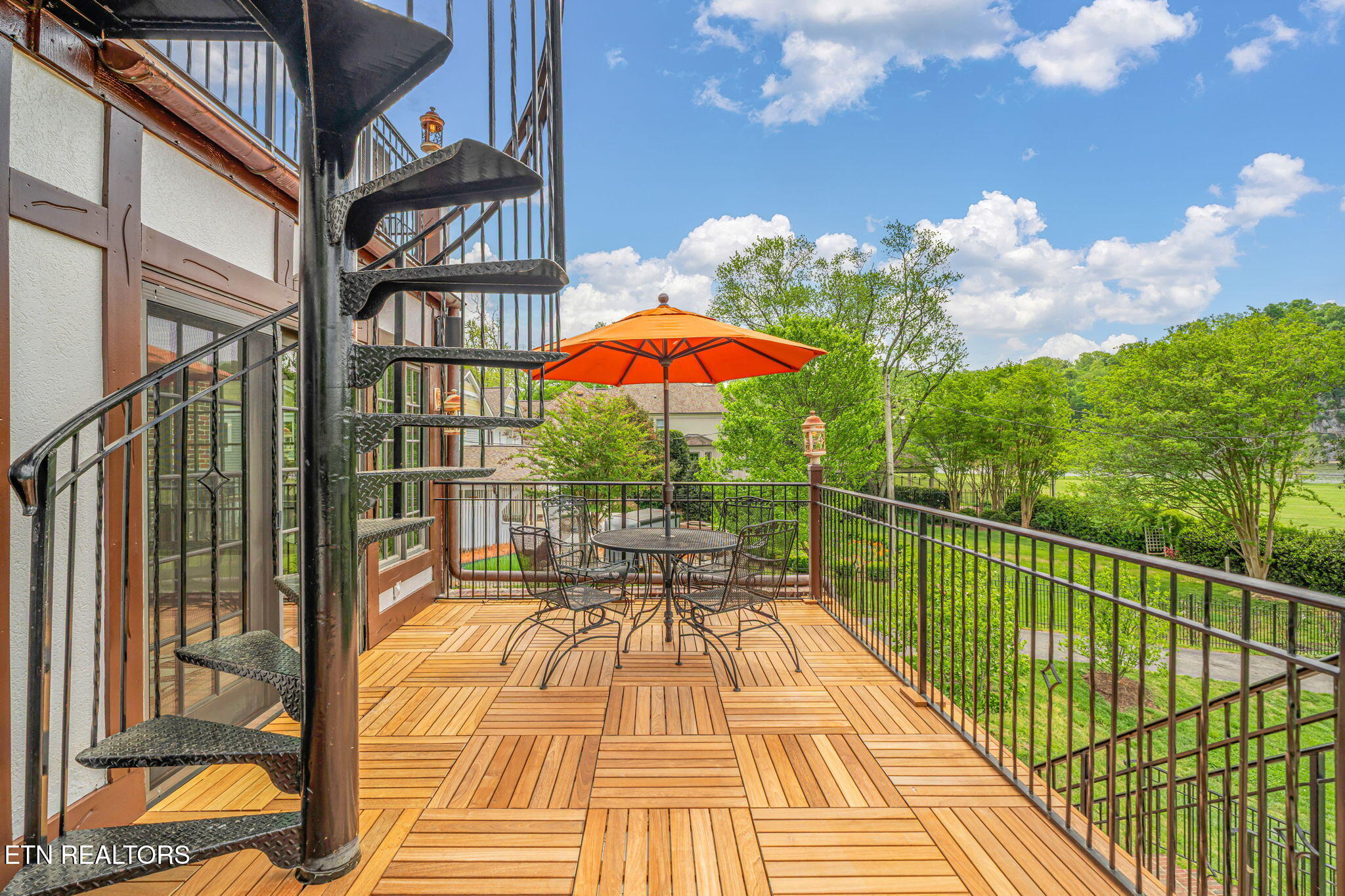 2048 Cherokee Boulevard Knoxville TN 37919