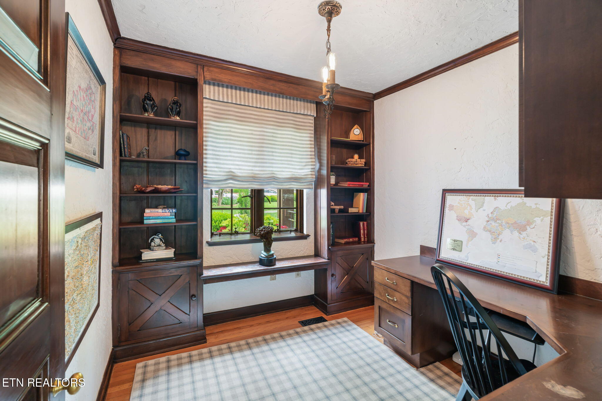 2048 Cherokee Boulevard Knoxville TN 37919