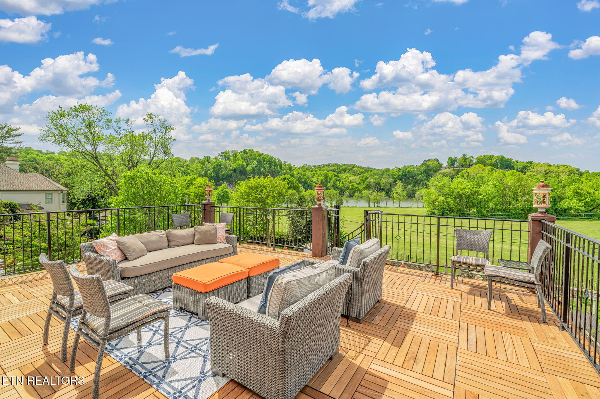 2048 Cherokee Boulevard Knoxville TN 37919
