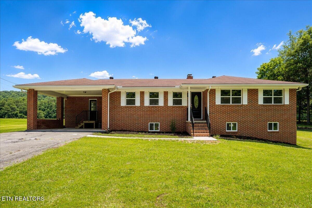 858 N Main Street Decatur TN 37322