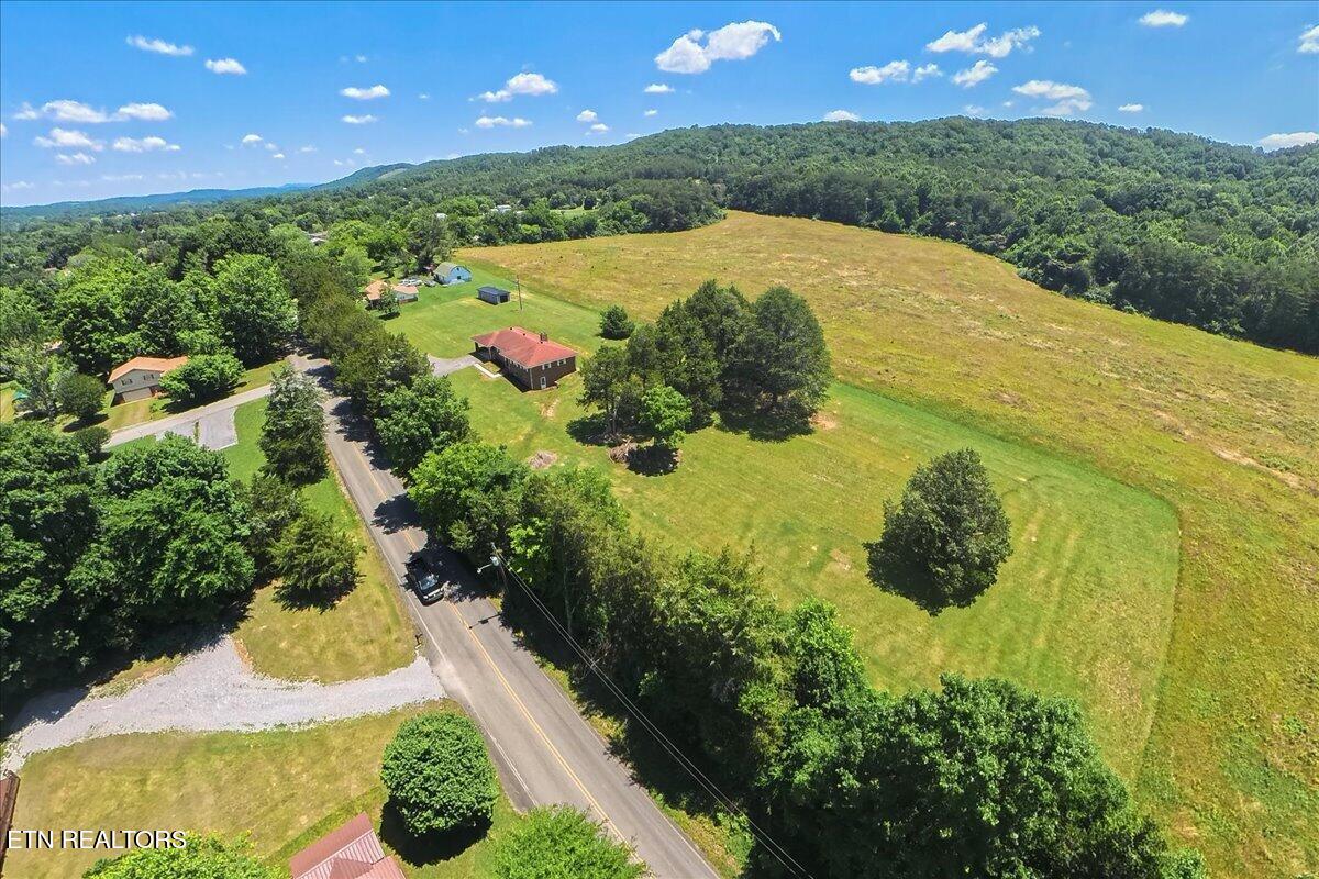 858 N Main Street Decatur TN 37322
