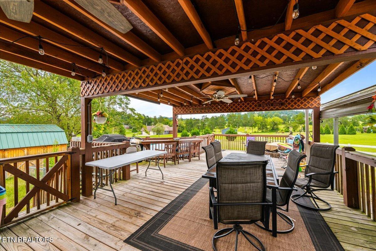 1349 Towe String Road Jacksboro TN 37757