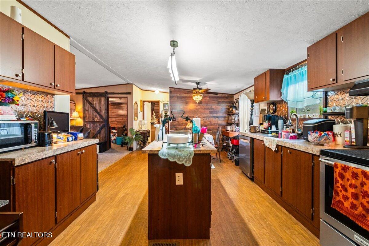 1349 Towe String Road Jacksboro TN 37757
