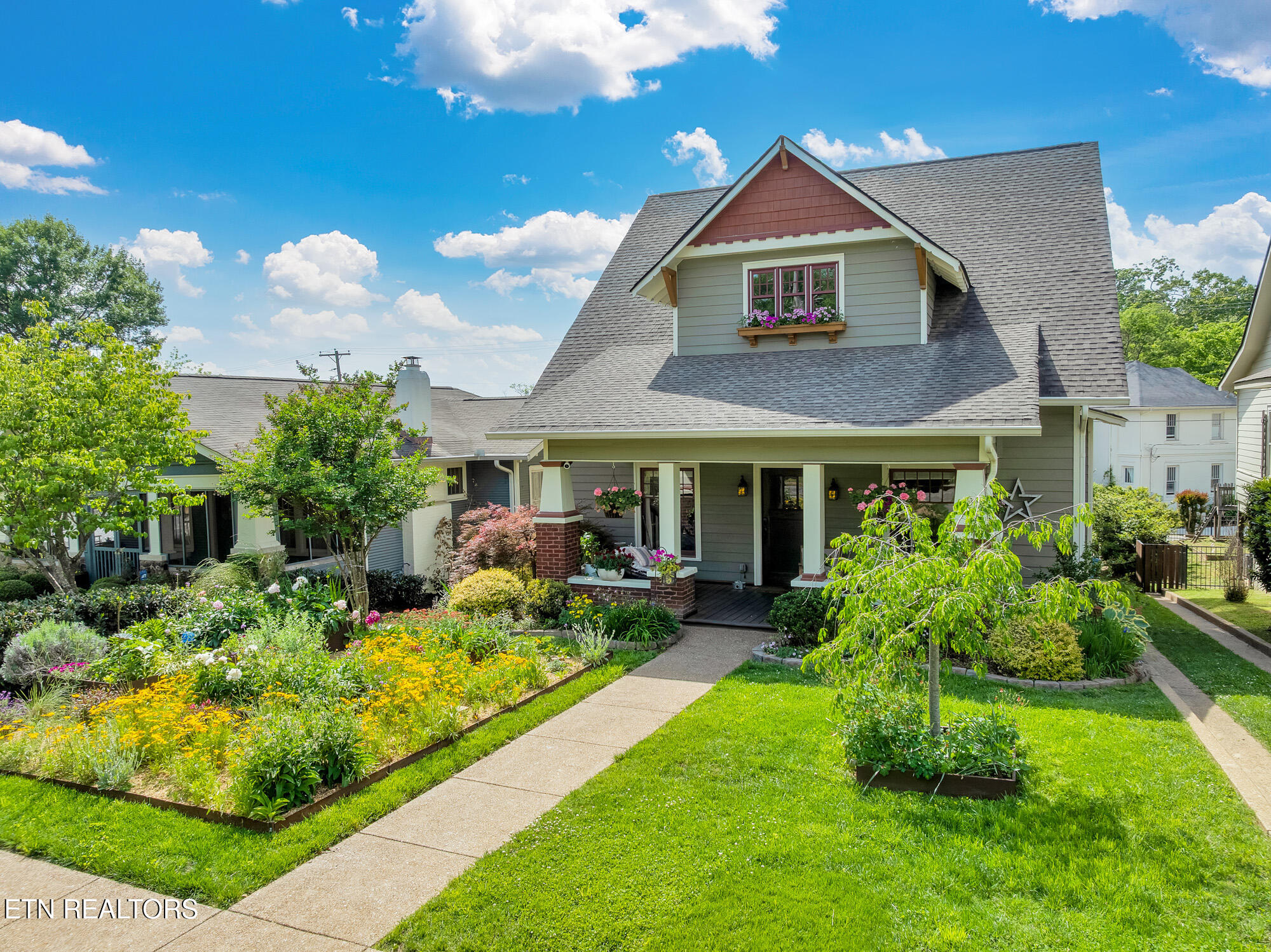 211 Mcfarland Avenue Chattanooga TN 37405