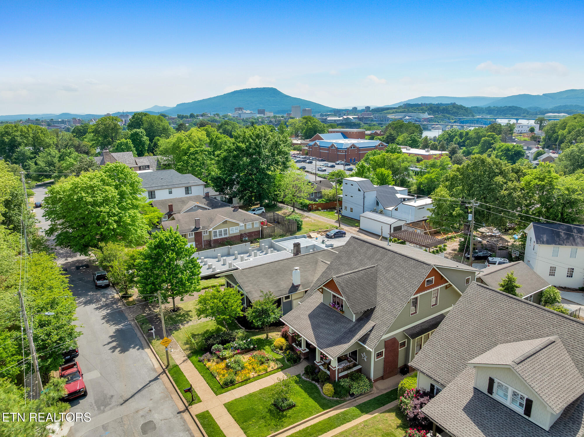 211 Mcfarland Avenue Chattanooga TN 37405