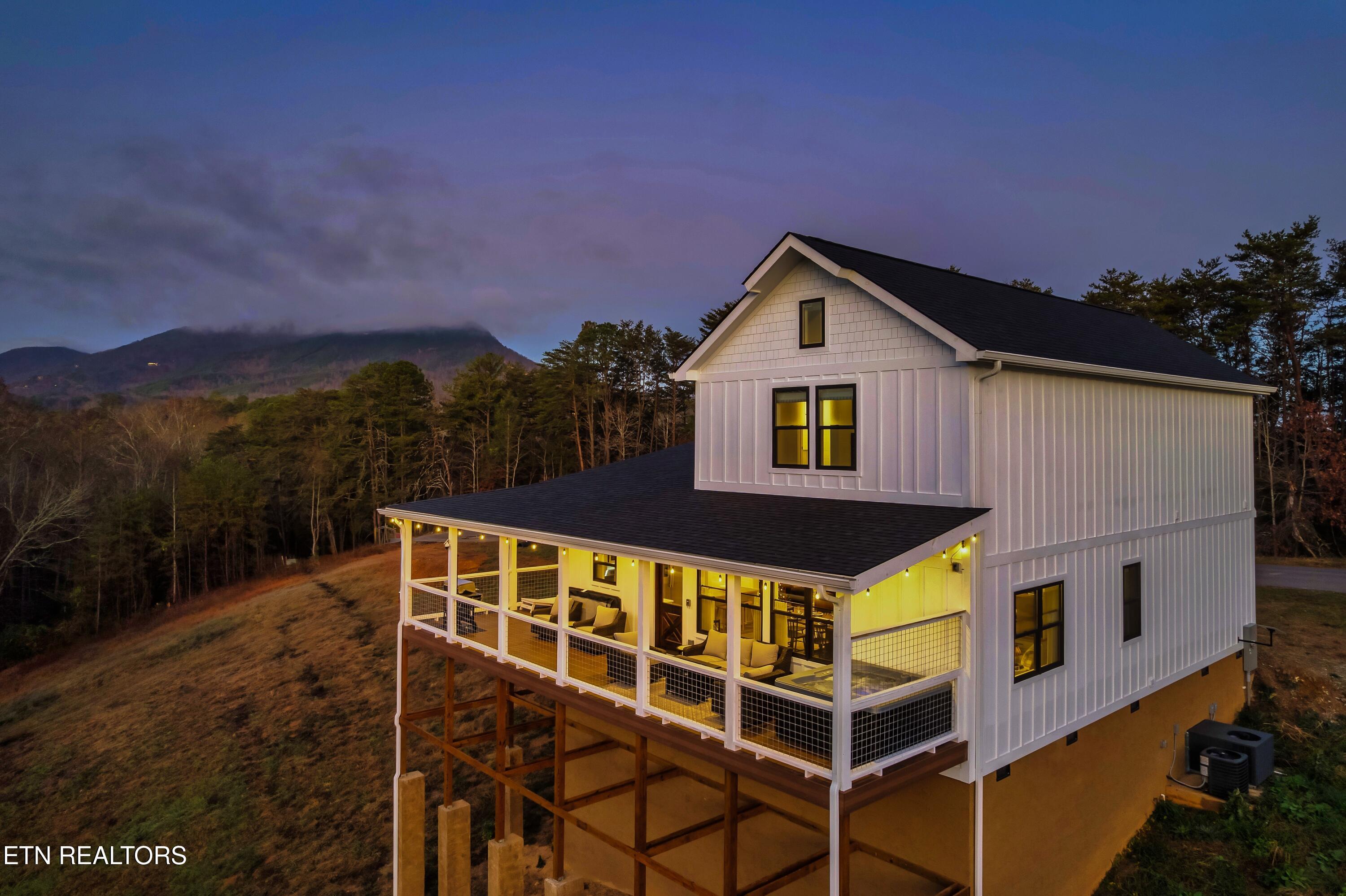 1121 Levi Glenn Court Sevierville TN 37862
