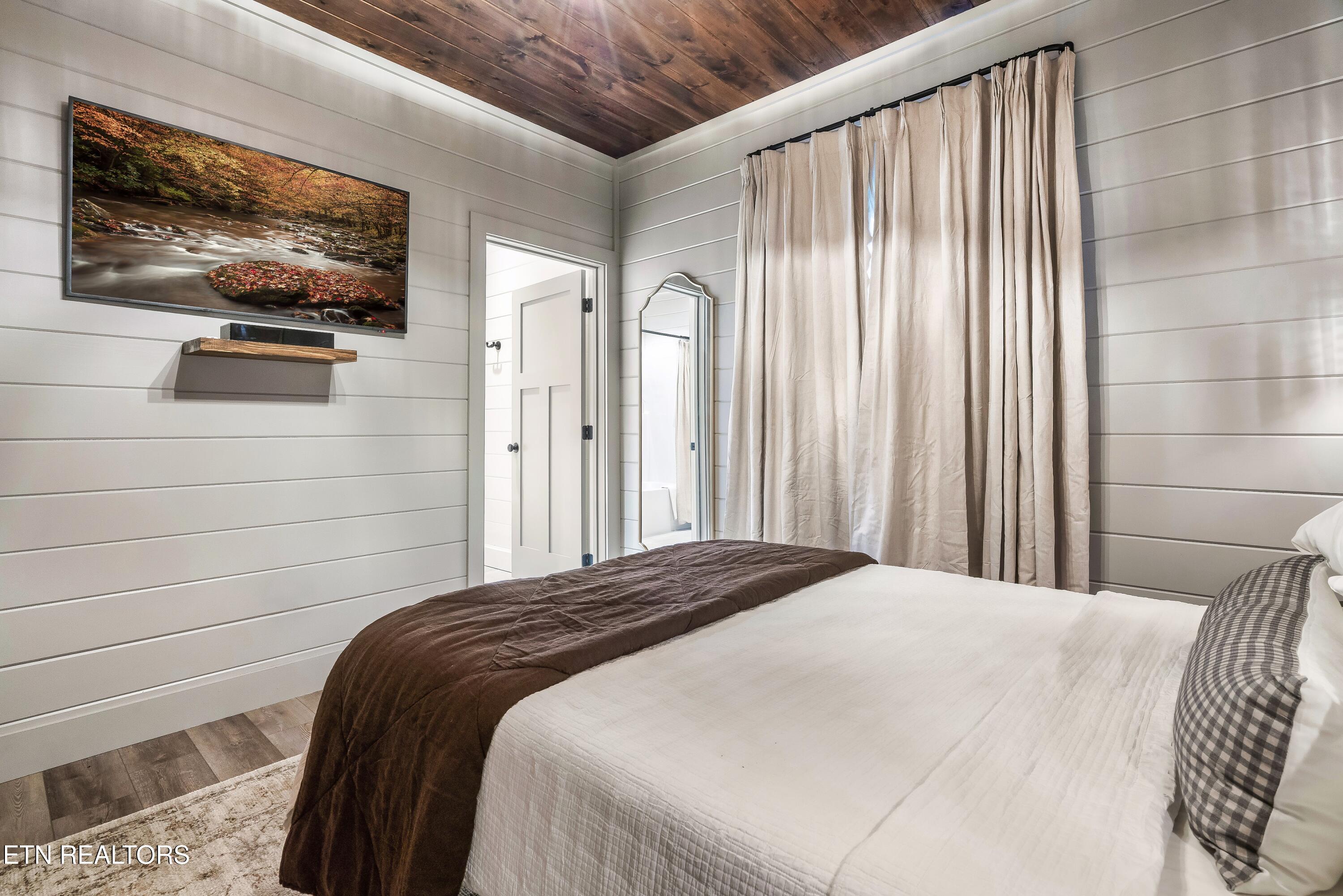 1121 Levi Glenn Court Sevierville TN 37862