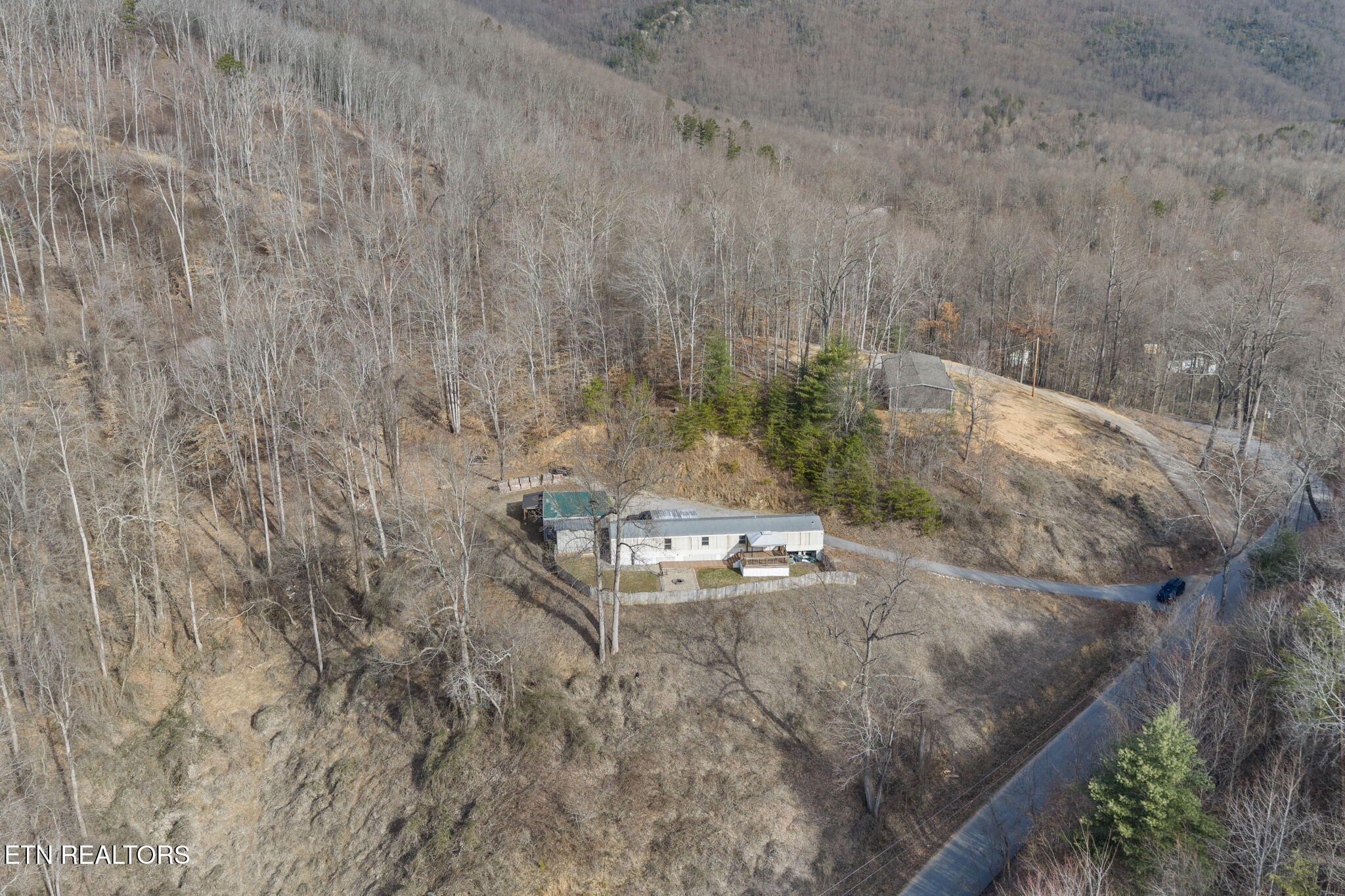 425 Bazel Road Harriman TN 37748